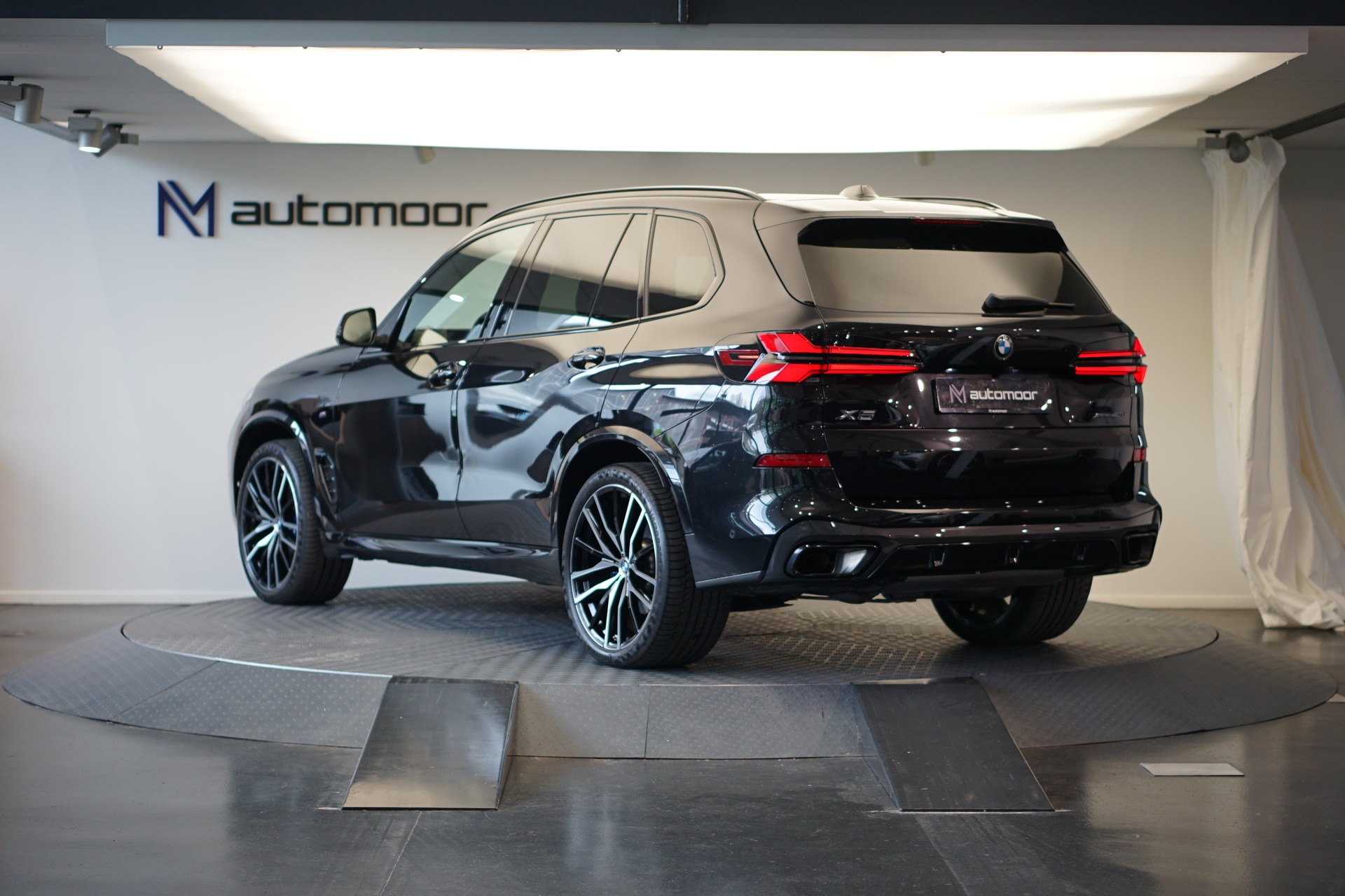 BMW X5 xDrive 48V 40d M Sport Pro Steptronic *AHK* *Niere Iconic Glow*-image-6