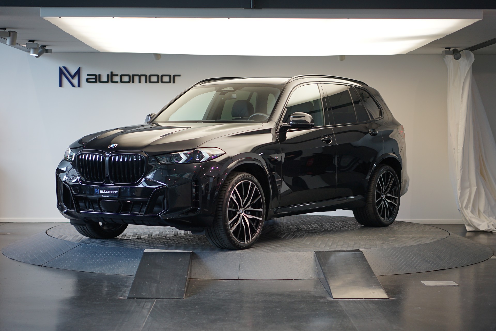 BMW X5 xDrive 48V 40d M Sport Pro Steptronic *AHK* *Niere Iconic Glow*-image-0