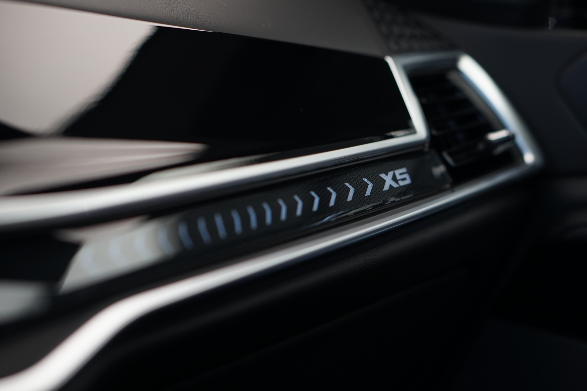 BMW X5 xDrive 48V 40d M Sport Pro Steptronic *AHK* *Niere Iconic Glow*-image-38