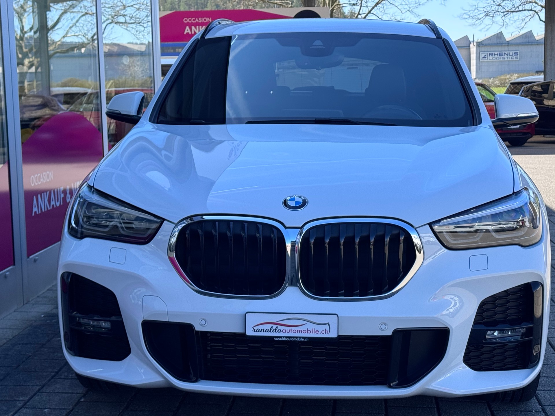 BMW X1 xDrive 18d M-SPORTPAKET++4x4+LED Scheinwerfer+Navi+Rückfahrkamera+Head Up Display+Getönte Scheiben+Komfortzugang+Tempomat+-image-3
