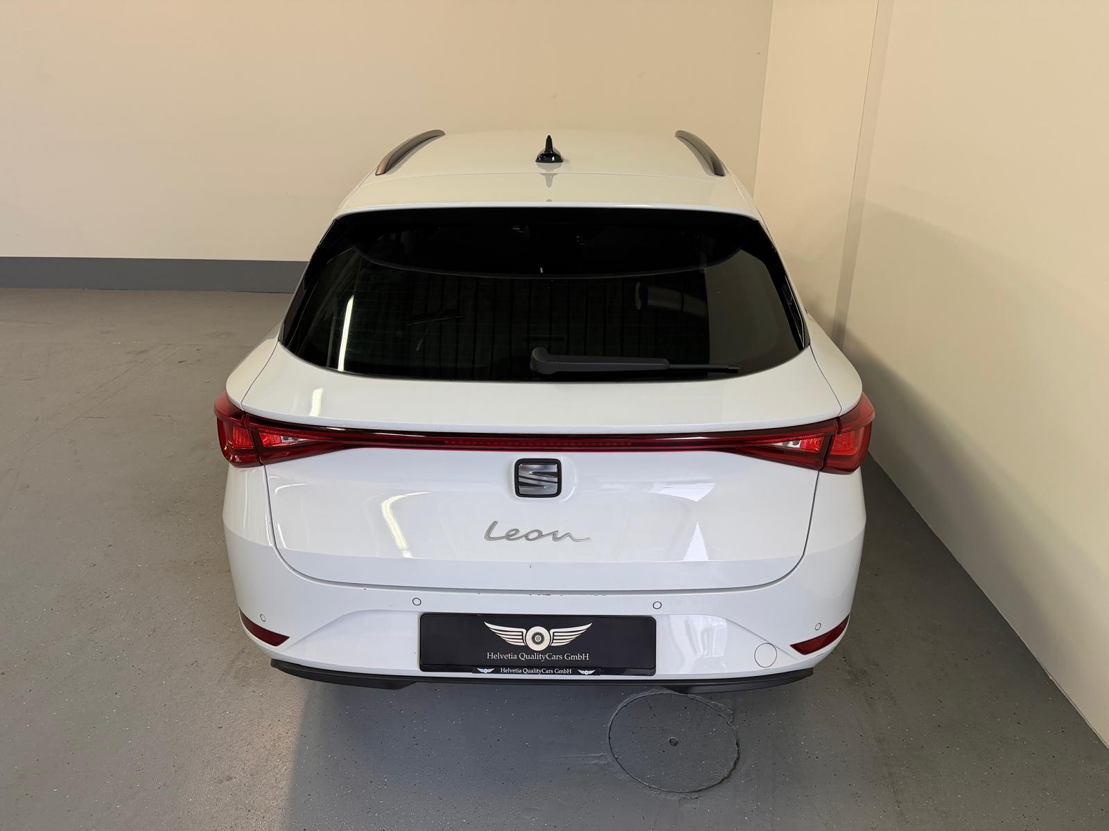 SEAT Leon ST 2.0 TDI EVO DSG Style-image-13