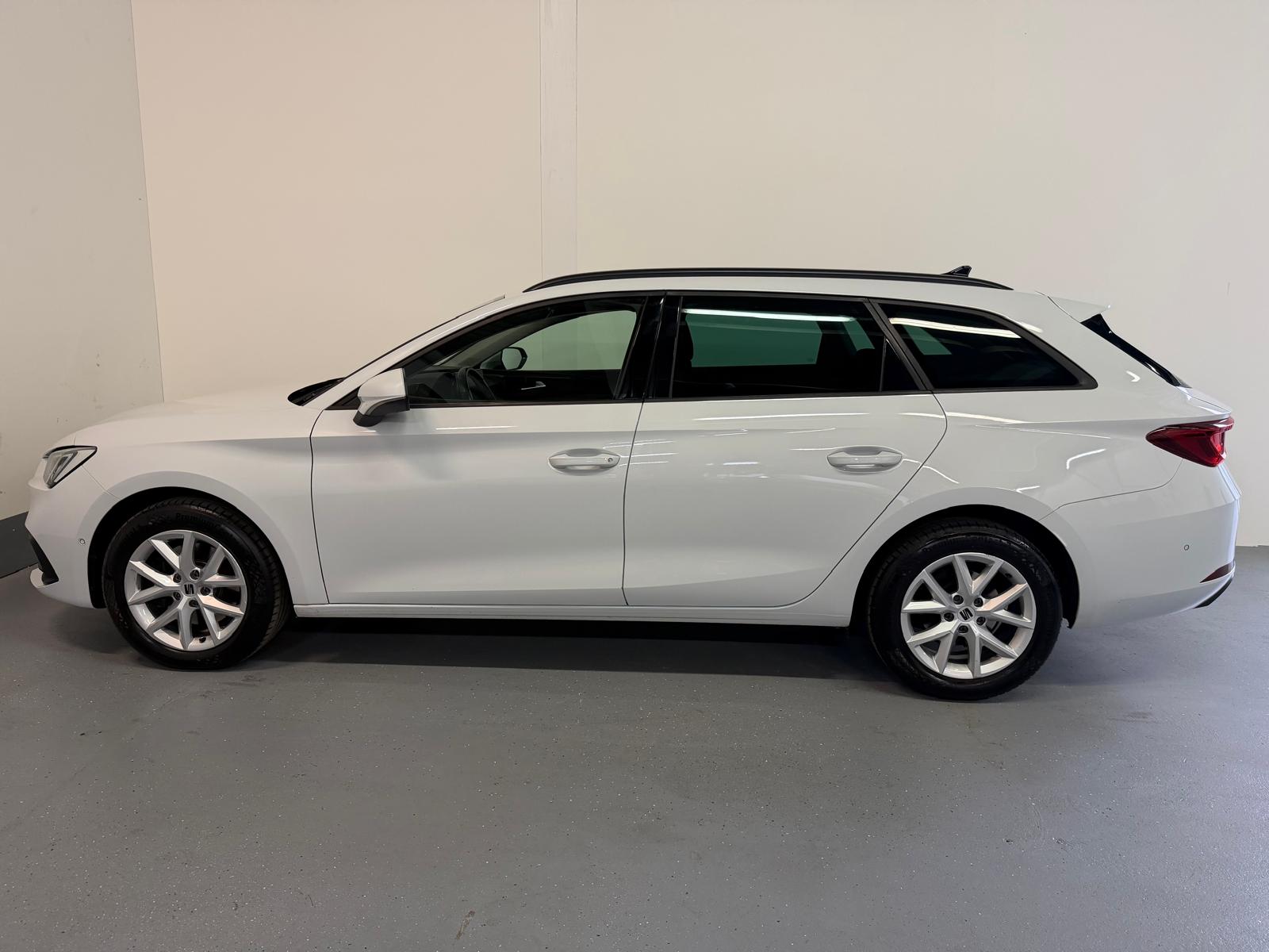 SEAT Leon ST 2.0 TDI EVO DSG Style-image-6