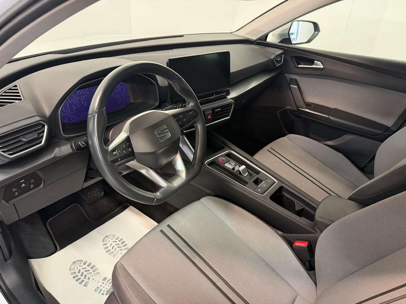 SEAT Leon ST 2.0 TDI EVO DSG Style-image-15