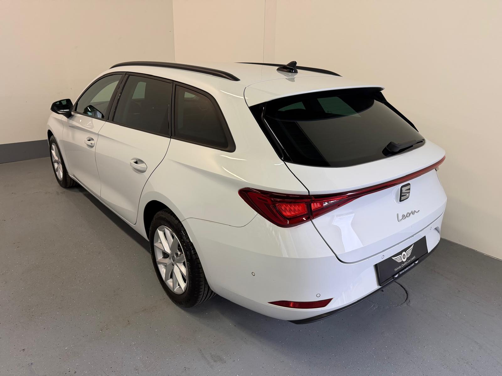 SEAT Leon ST 2.0 TDI EVO DSG Style-image-9