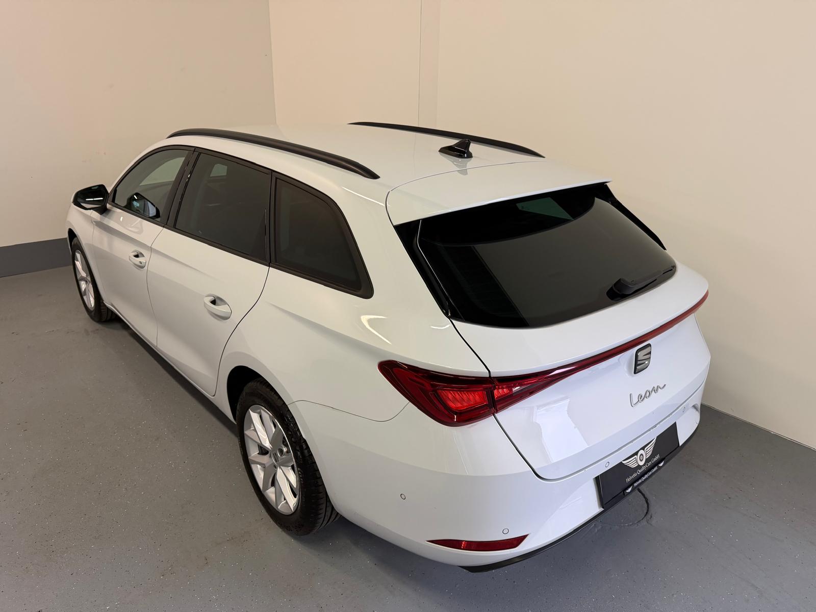 SEAT Leon ST 2.0 TDI EVO DSG Style-image-8