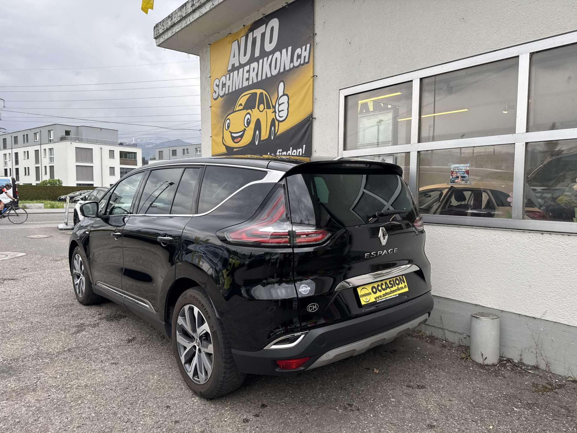 RENAULT Espace 1.6 TCe Swiss Edition 200PS 7-Plätzer EDC-Automat-image-2