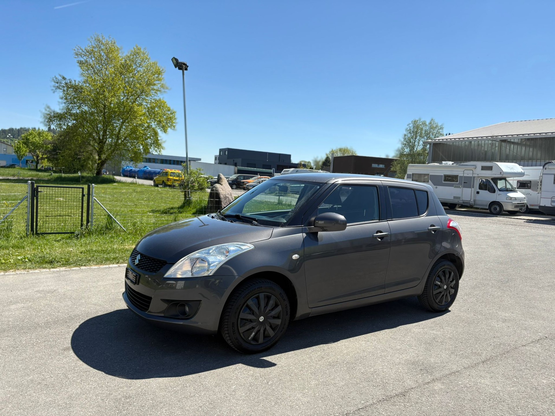 SUZUKI Swift 1.2i 16V GL 4x4-image-1