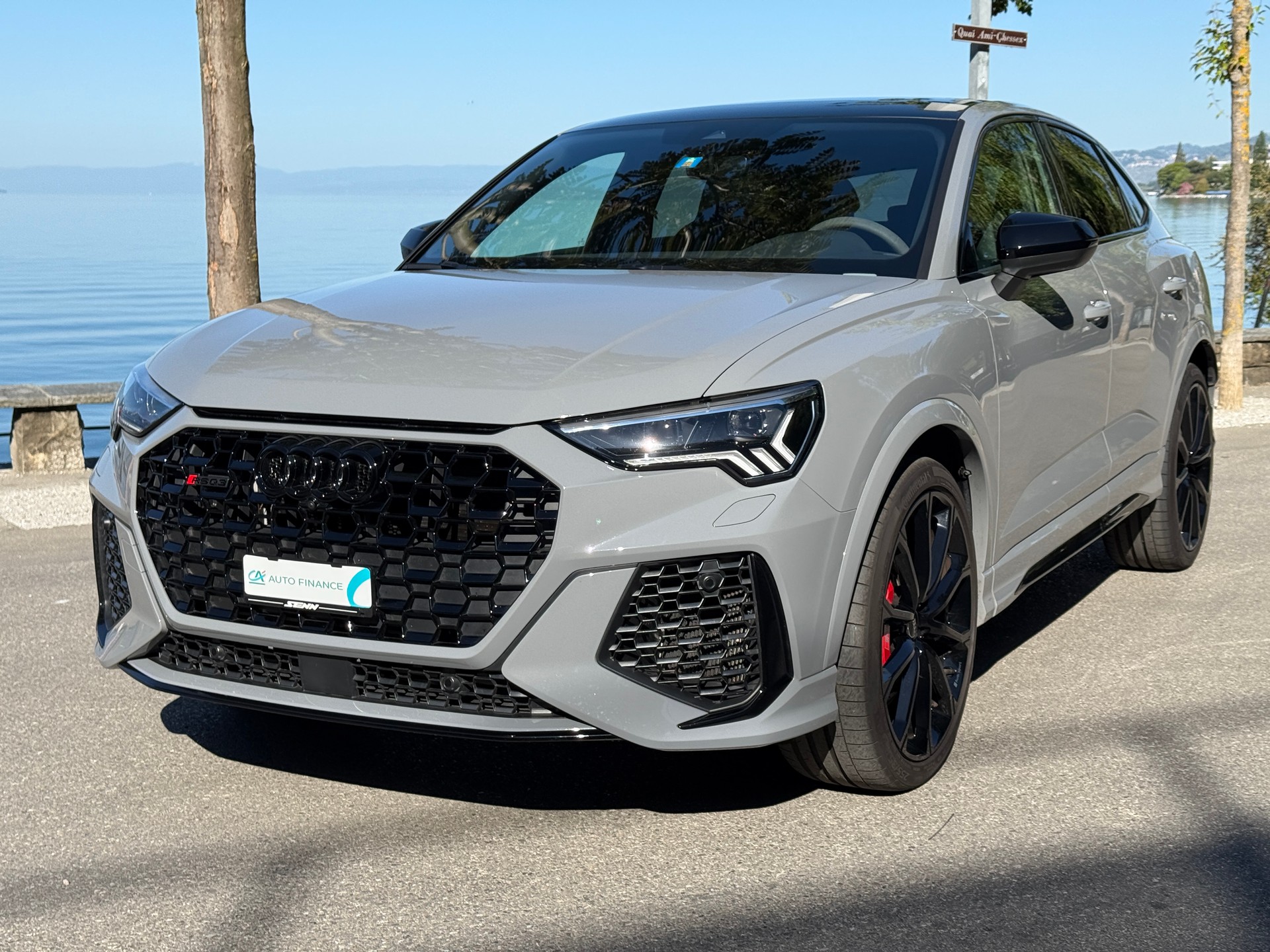 AUDI RS Q3 Sportback quattro S tronic-showroom-element-2