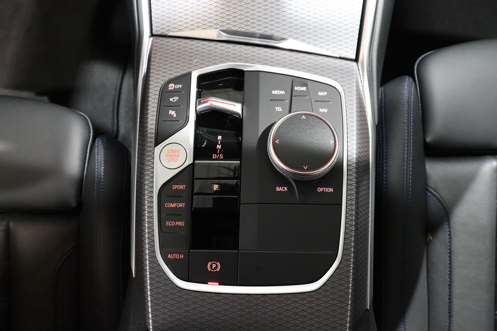 BMW 320d xDrive SAG-image-21