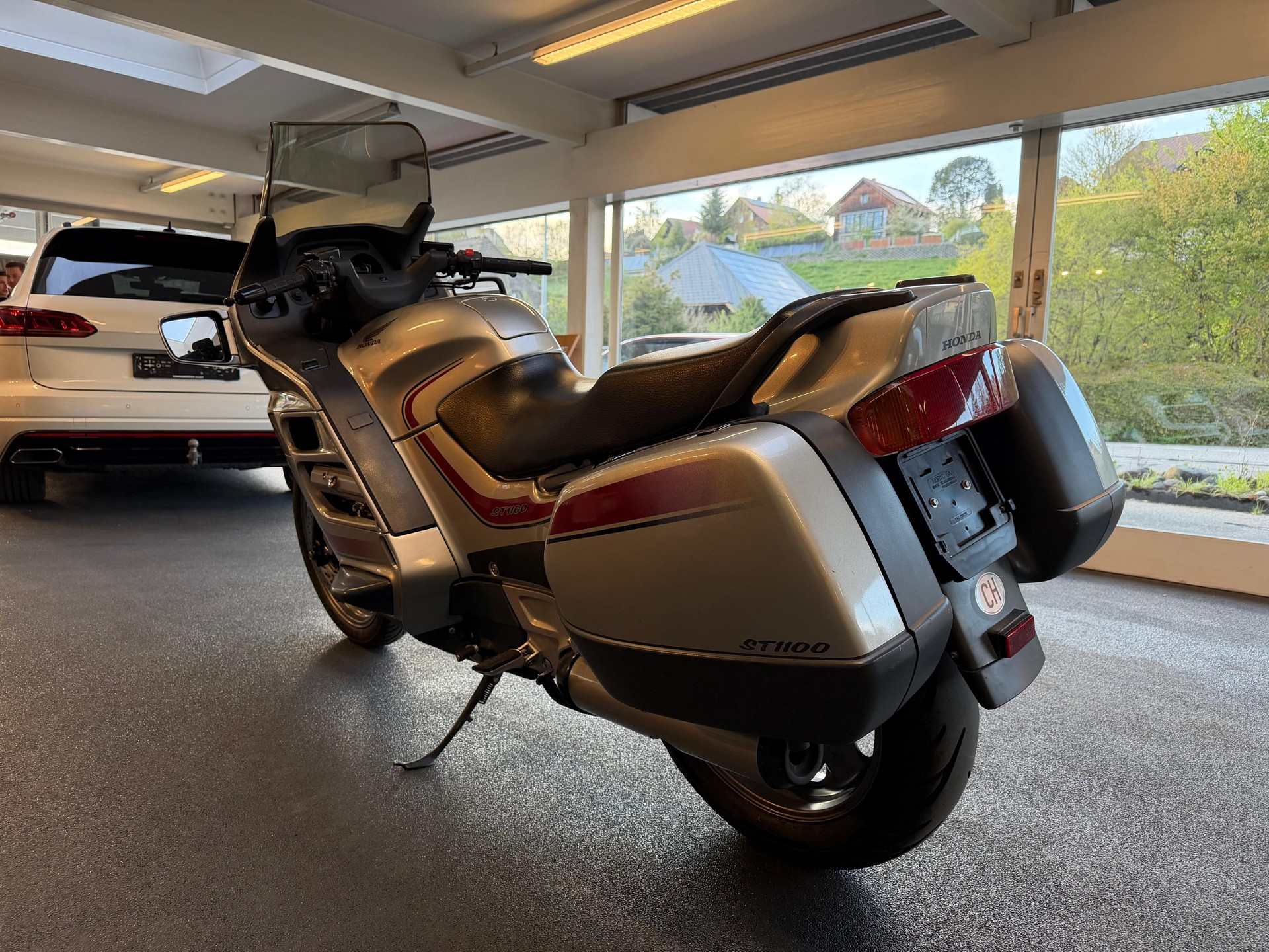 HONDA ST 1100 Pan-European-image-5