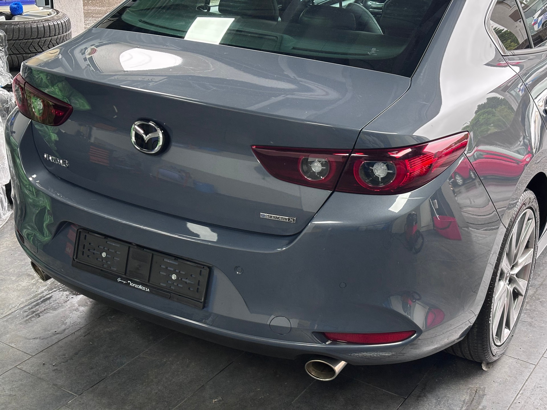 MAZDA 3 Sedan SKYACTIV-X M Hybrid 186 Revolution Automat-image-26