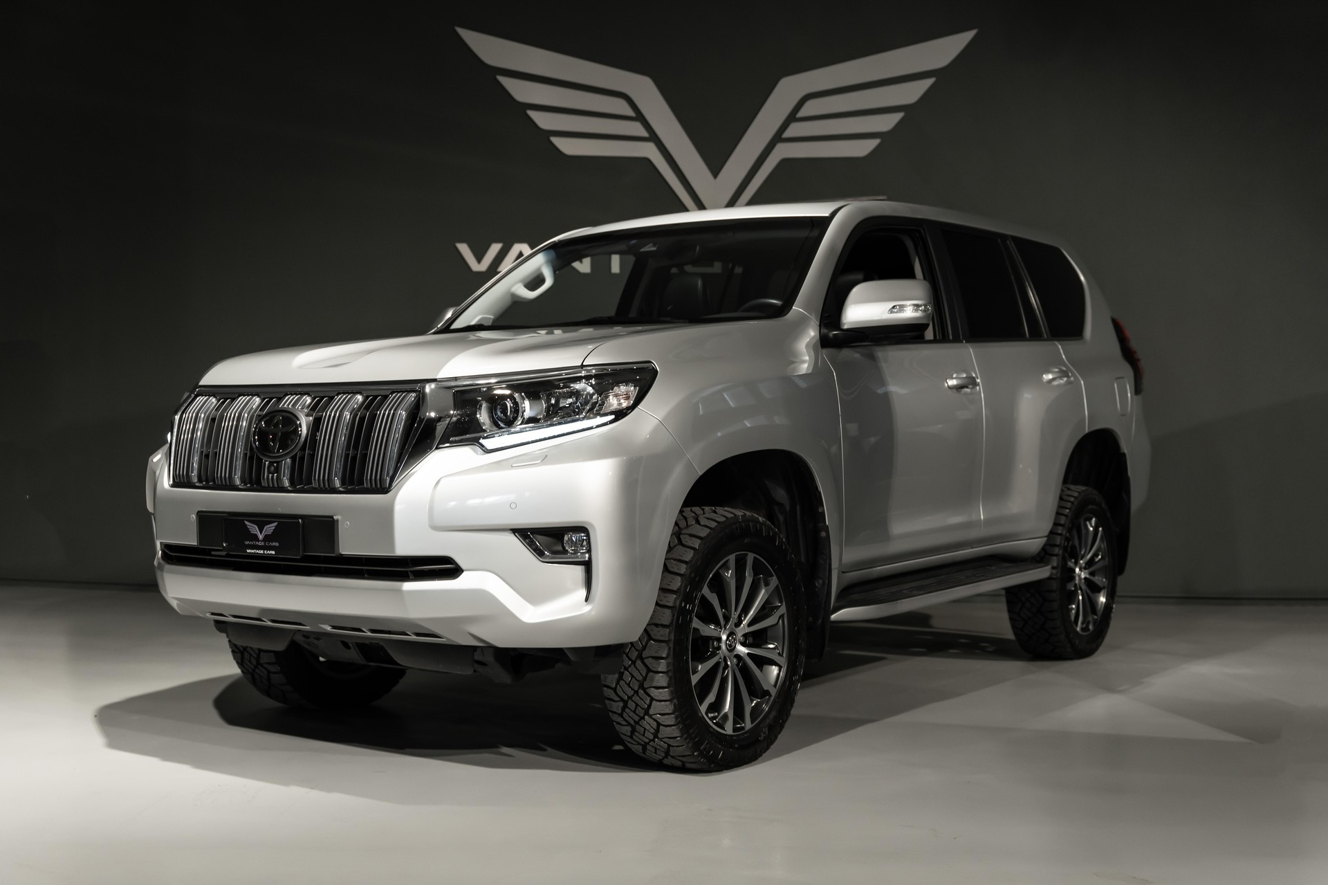 TOYOTA Land Cruiser 2.8 D 177 Style