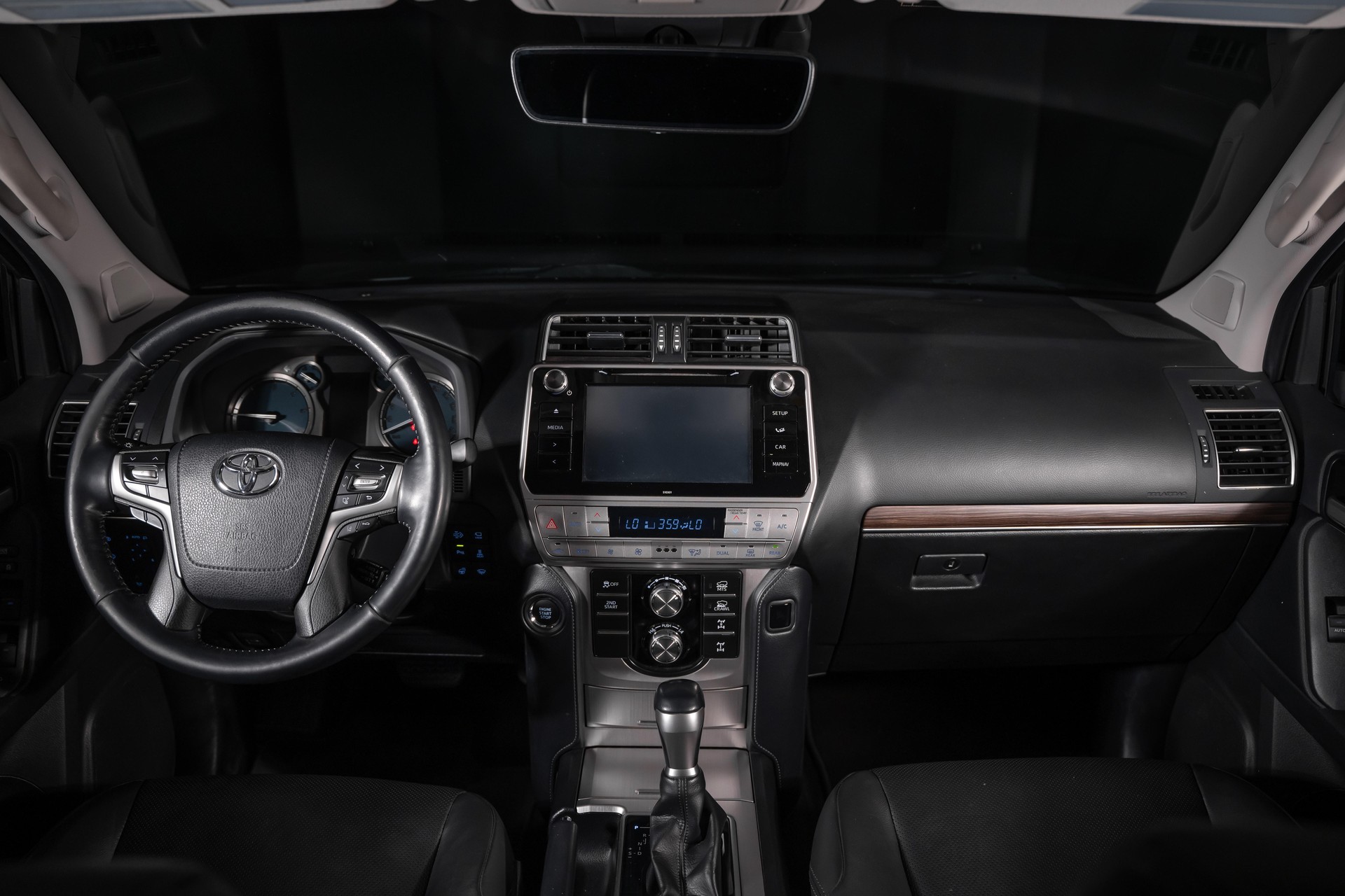 TOYOTA Land Cruiser 2.8 D 177 Style-image-21