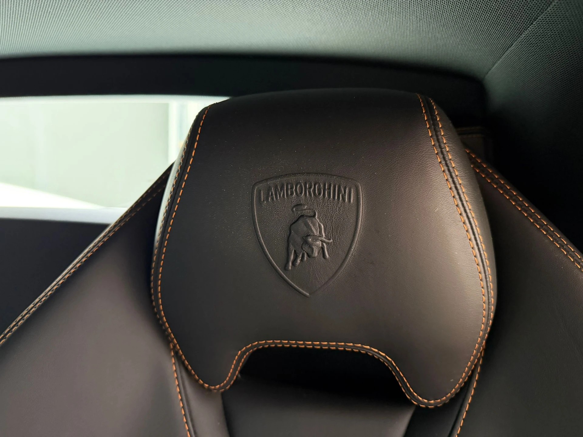 LAMBORGHINI Huracan LP610-4 Spyder DCT-image-24