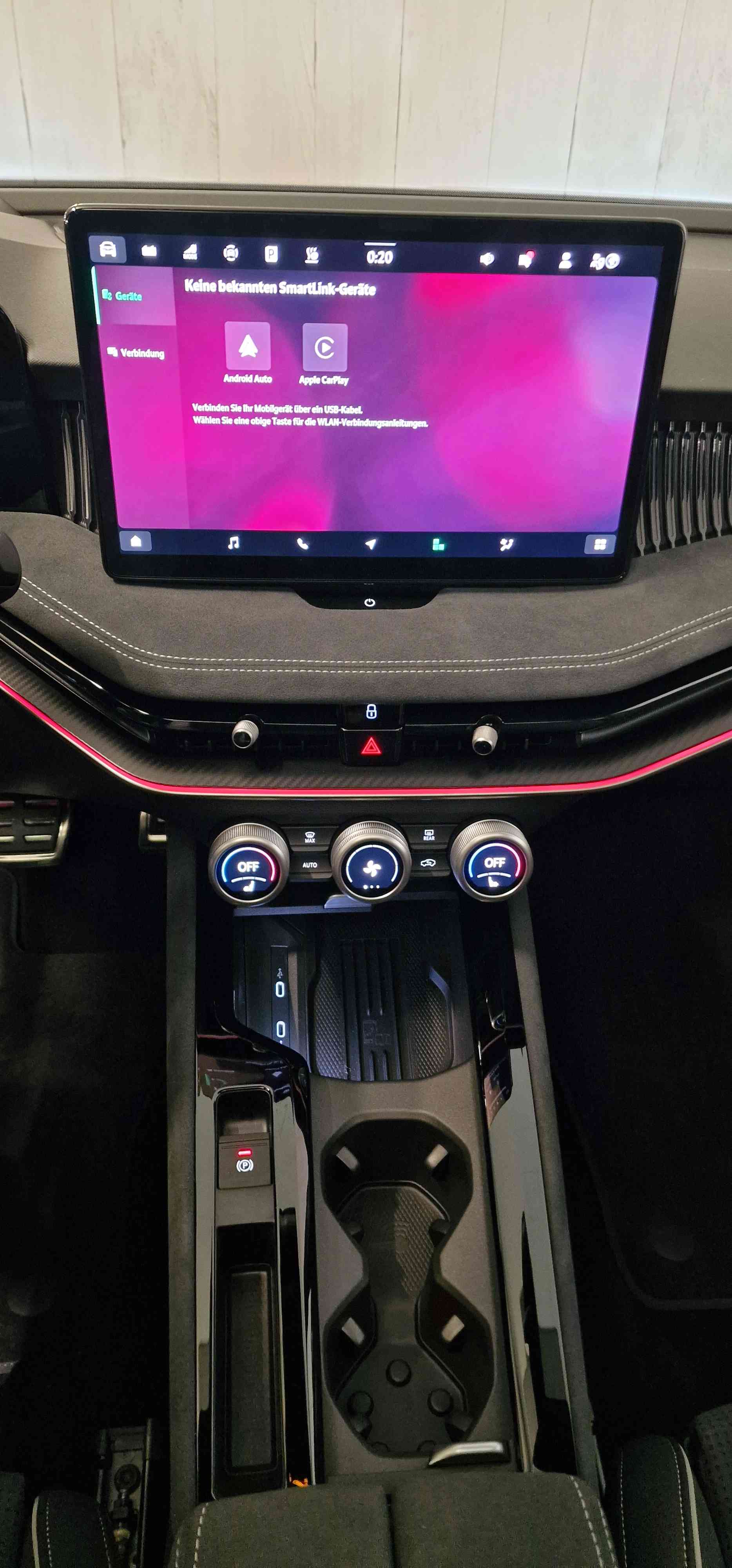 SKODA Superb Combi 1.5 TSI PHEV Sportline DSG-image-11