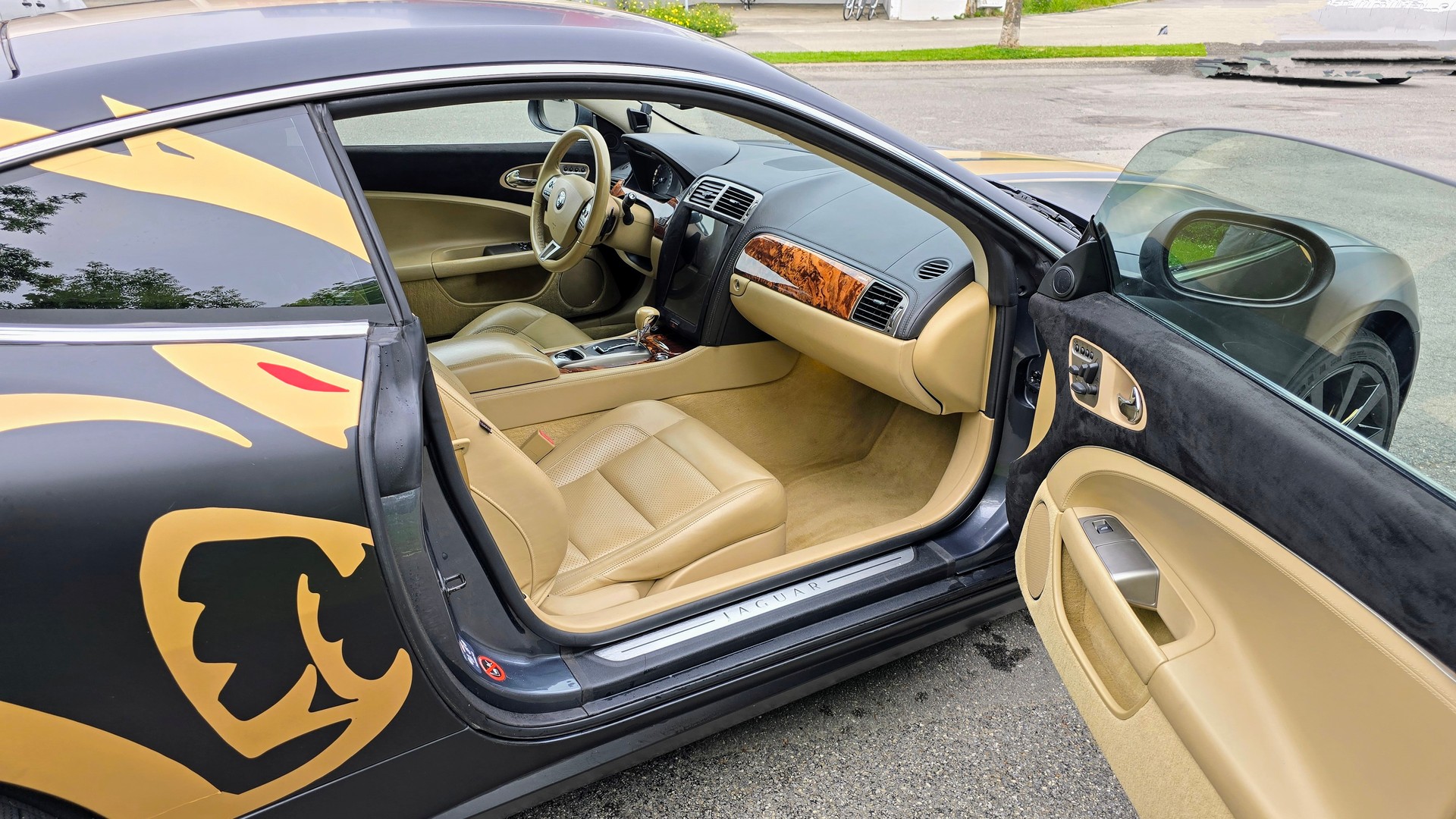 JAGUAR 4.2 V8-image-3