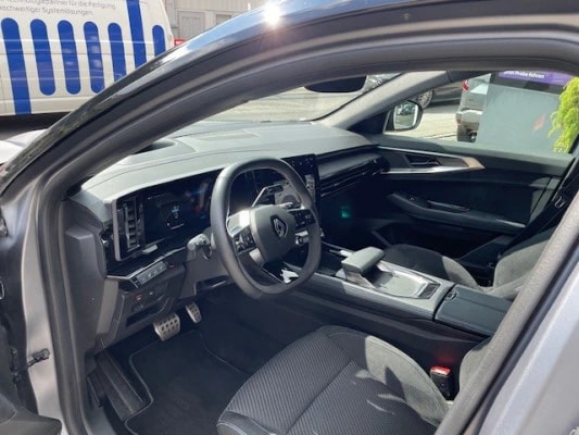 RENAULT Austral 1.2 E-Tech iconic esprit Alpine-image-4