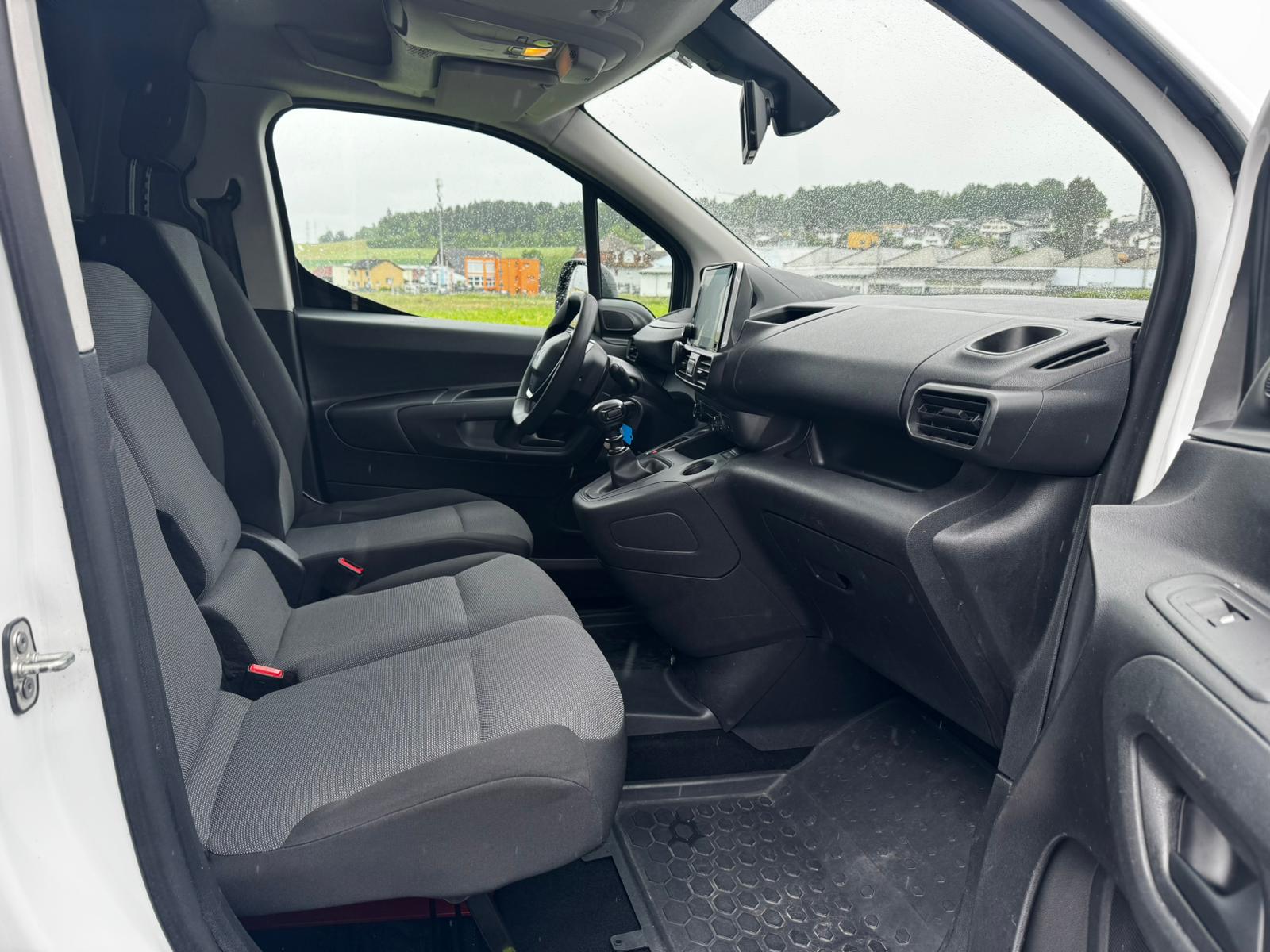 PEUGEOT Partner 1.5 Blue HDi s/s Asphalt Long 1000kg-image-8
