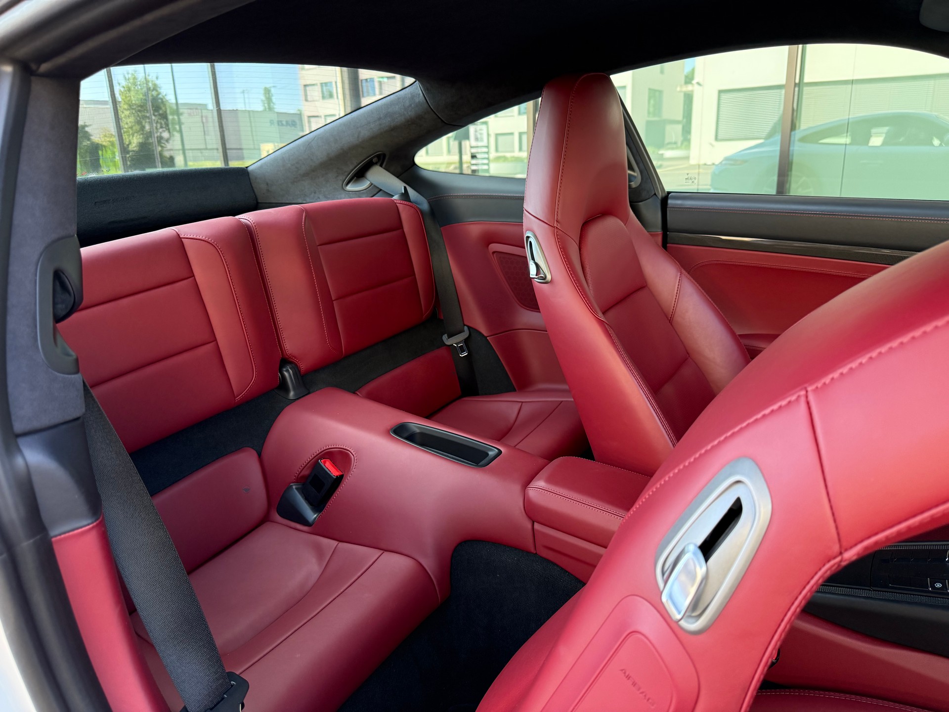 PORSCHE 911 (991.2) Carrera 4 PDK-image-6