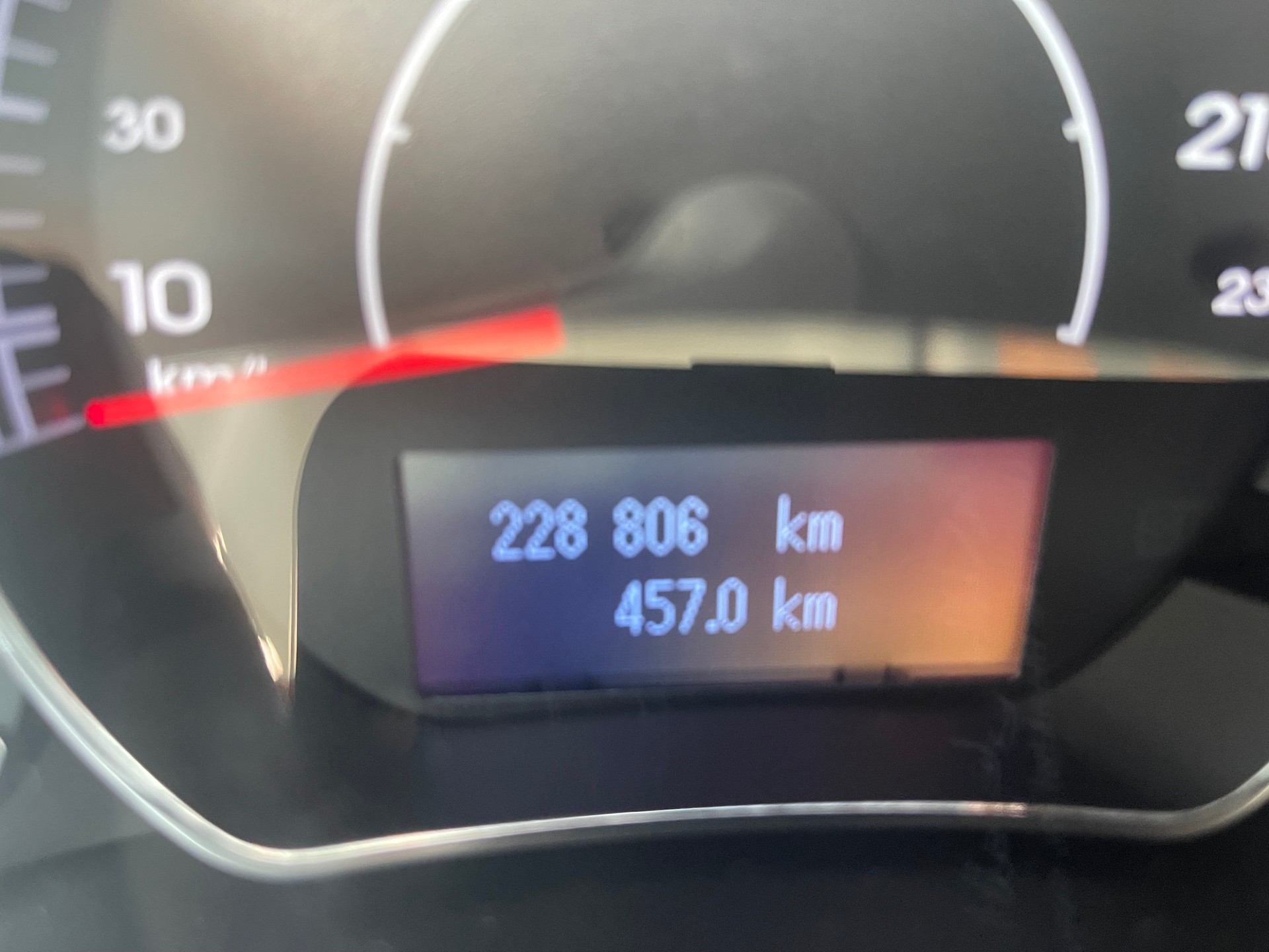 RENAULT Koleos 2.5 Dynamique 4x4-image-12