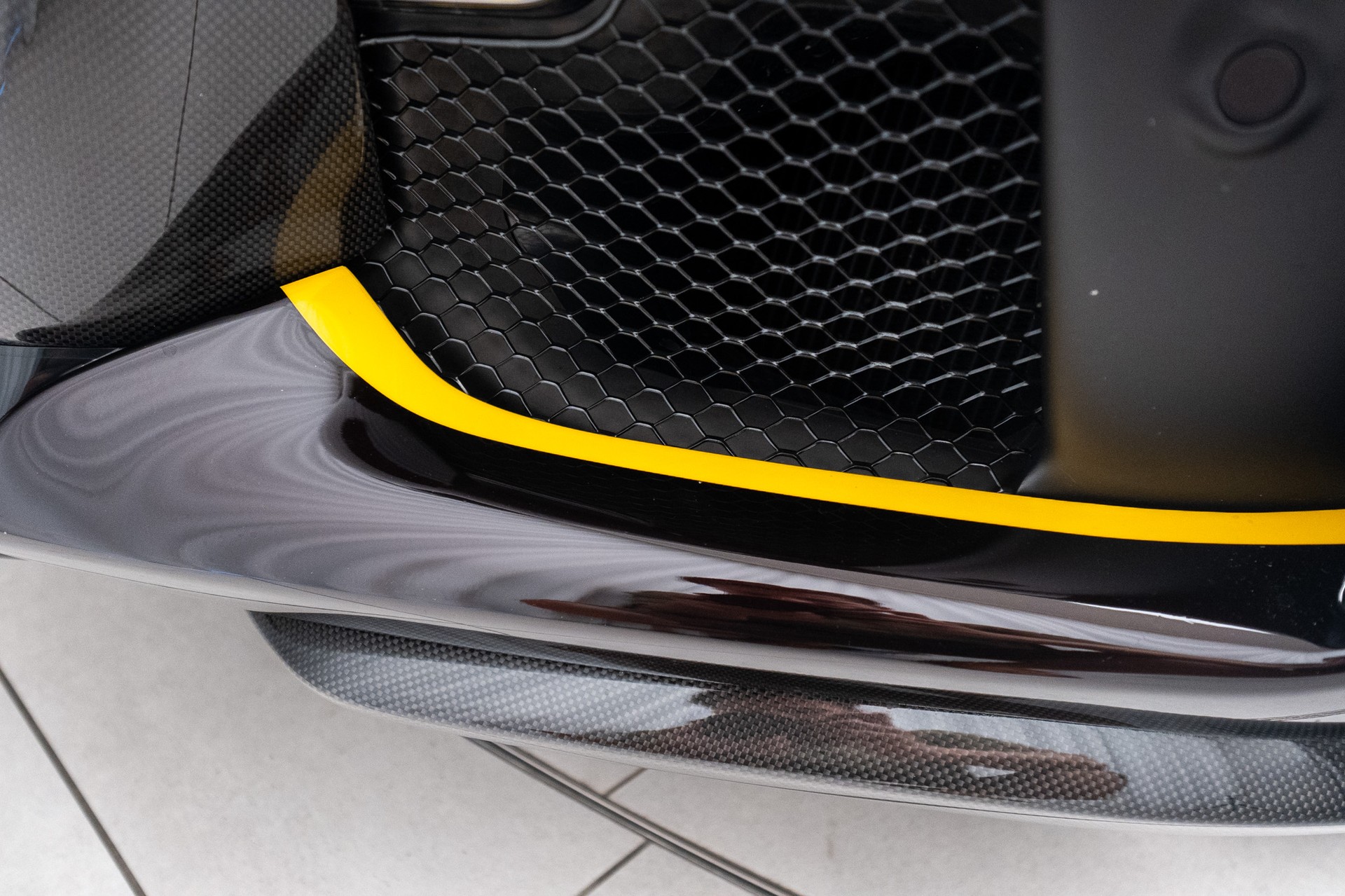 FERRARI Purosangue 6.5 V12-image-14