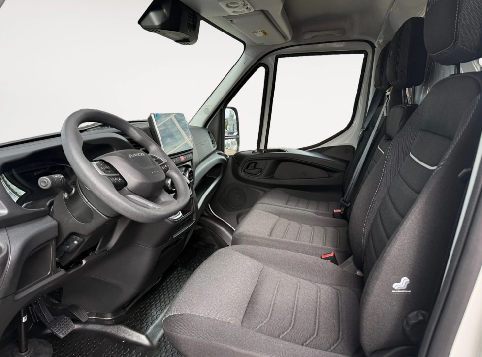 IVECO MY24 35S18HA8 RS 3750 mit Koffer/Hebebühne-Aufbau-image-5