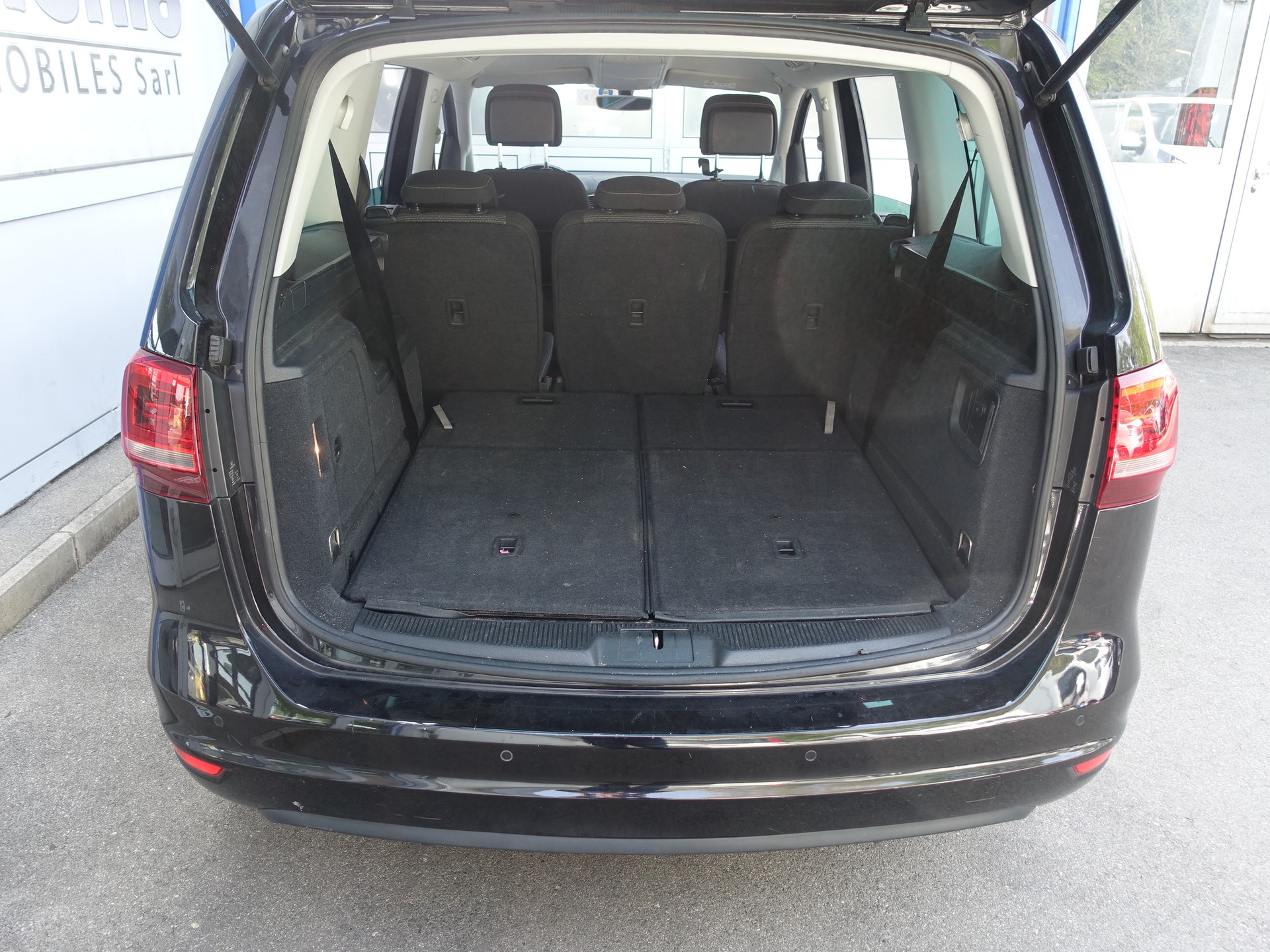 VW Sharan 2.0 TDI BMT Comfortline DSG-image-16