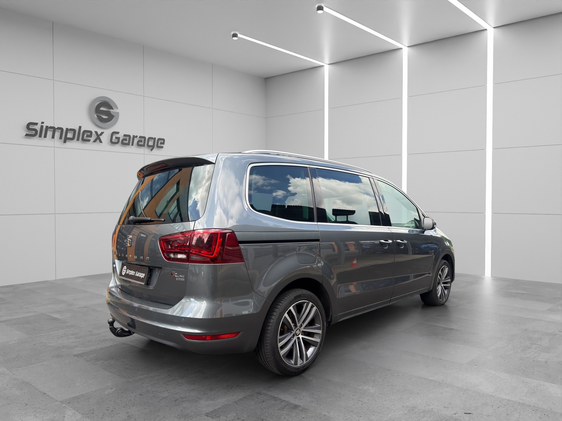 SEAT Alhambra 2.0 TDI 4Drive SWISS FR-image-4