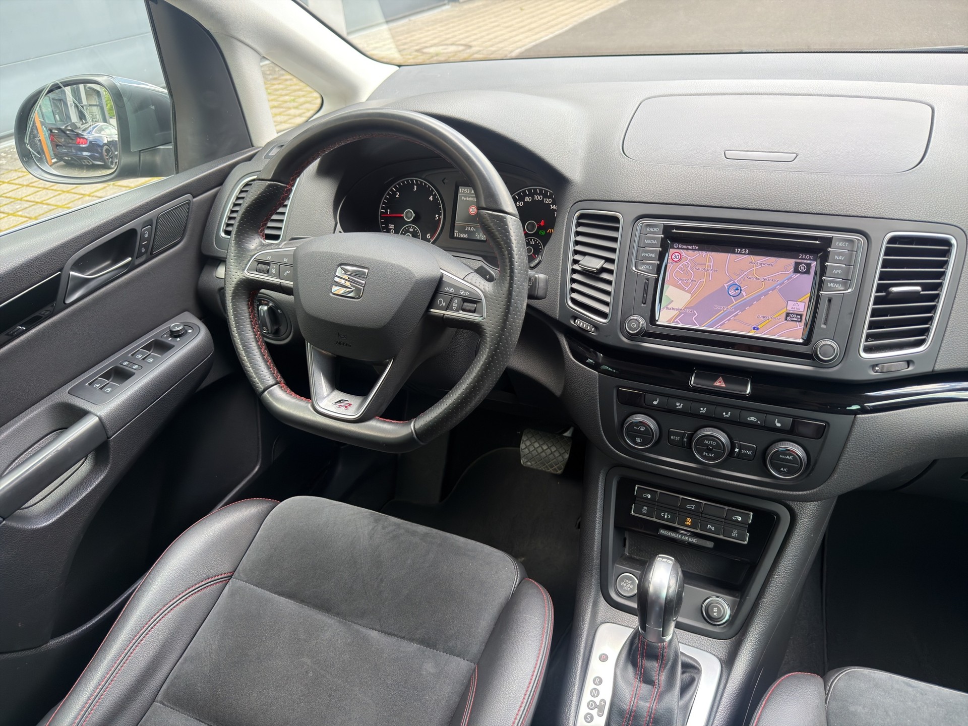 SEAT Alhambra 2.0 TDI 4Drive SWISS FR-image-9