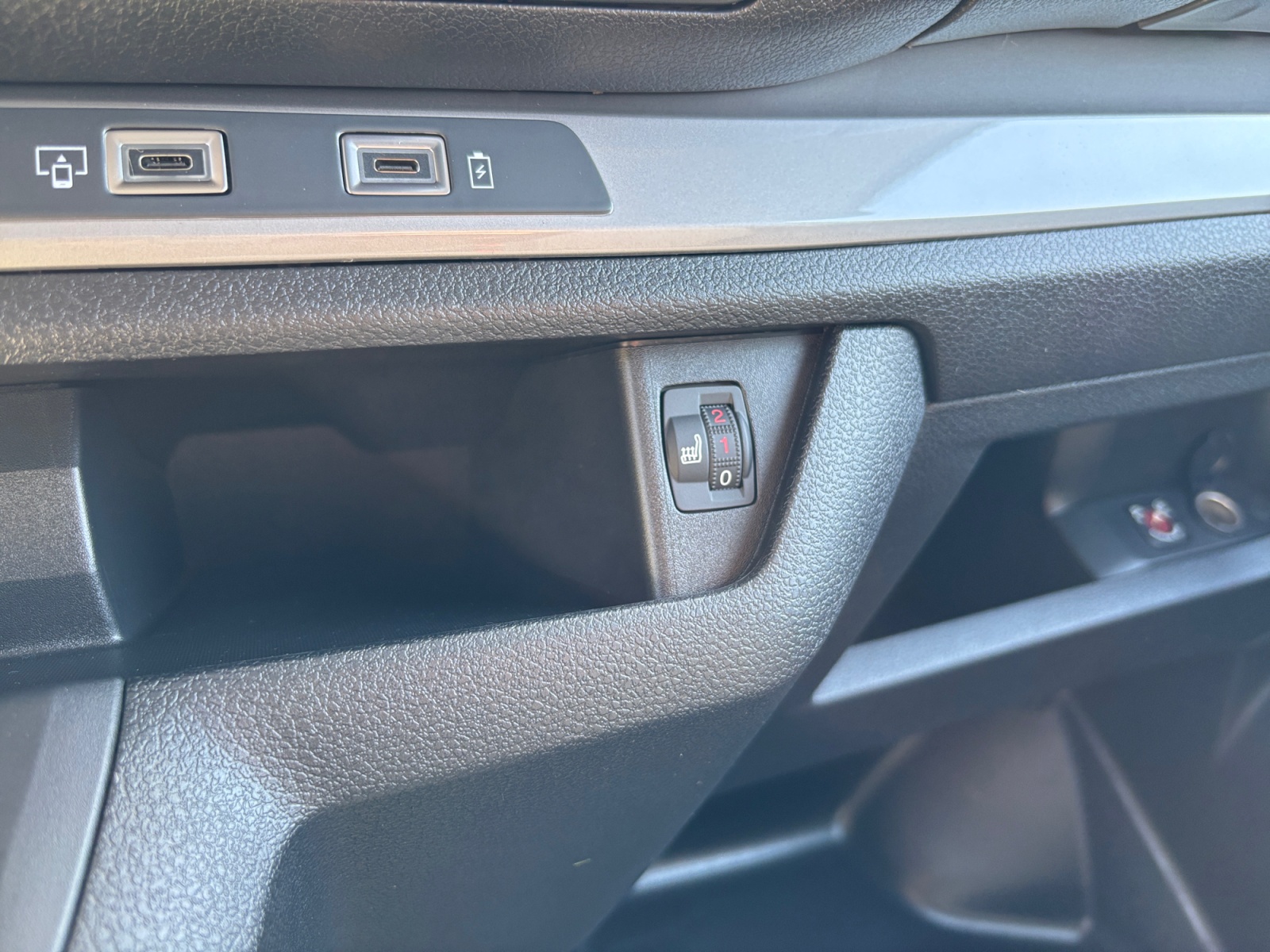 PEUGEOT Expert 1.5 BlueHDi 120 S&S Standard-image-12