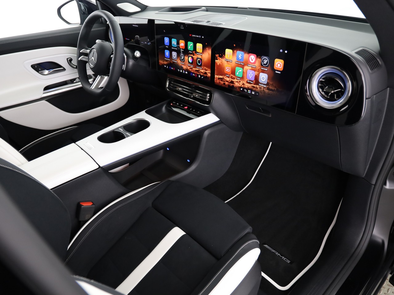 MERCEDES-BENZ GLB 350 85kWh EQ 4 Matic-image-8