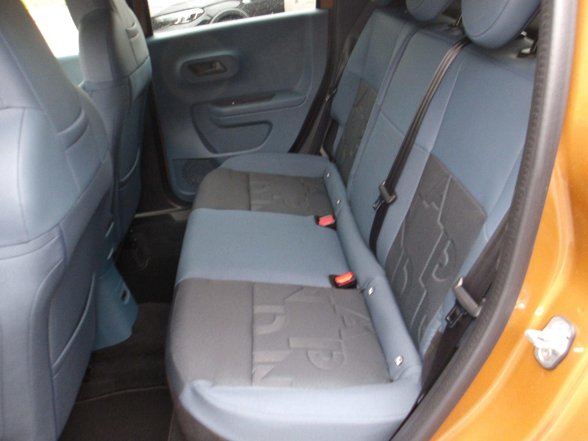 FIAT Grande Panda MHEV Icon-image-12