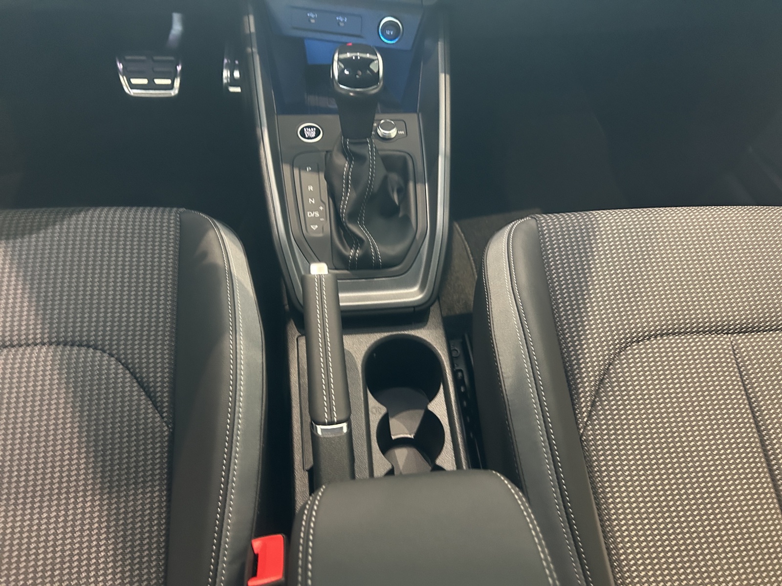 AUDI A1 Sportback 30 TFSI S Line Attraction S-tronic-image-13