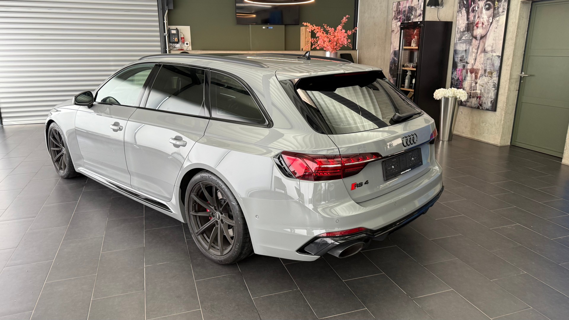 AUDI RS4 Avant 2.9 V6 TFSI quattro T-Tronic-image-13