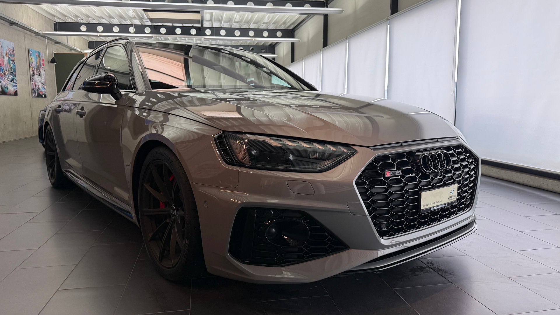 AUDI RS4 Avant 2.9 V6 TFSI quattro T-Tronic-image-24