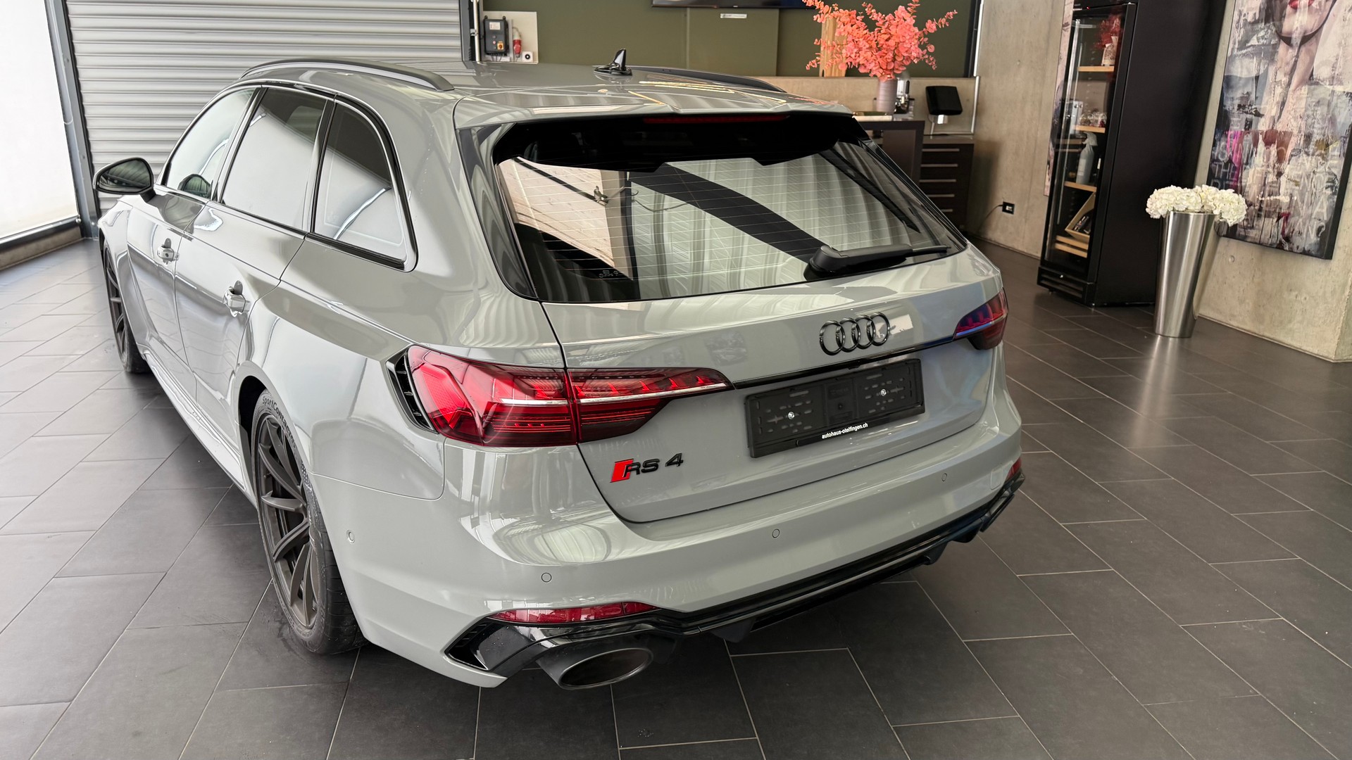 AUDI RS4 Avant 2.9 V6 TFSI quattro T-Tronic-image-9