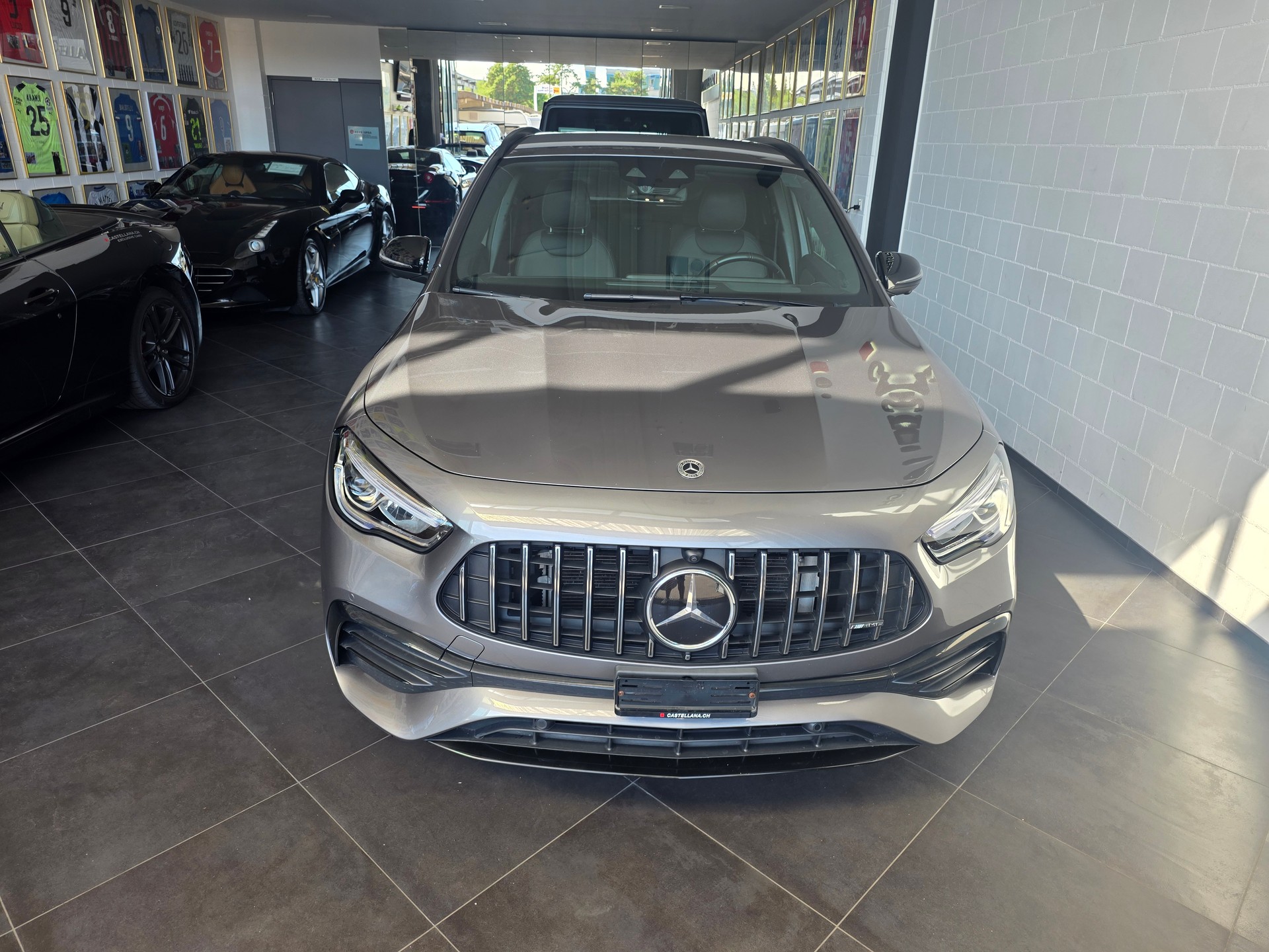 MERCEDES-BENZ GLA 35 AMG 4Matic-image-1