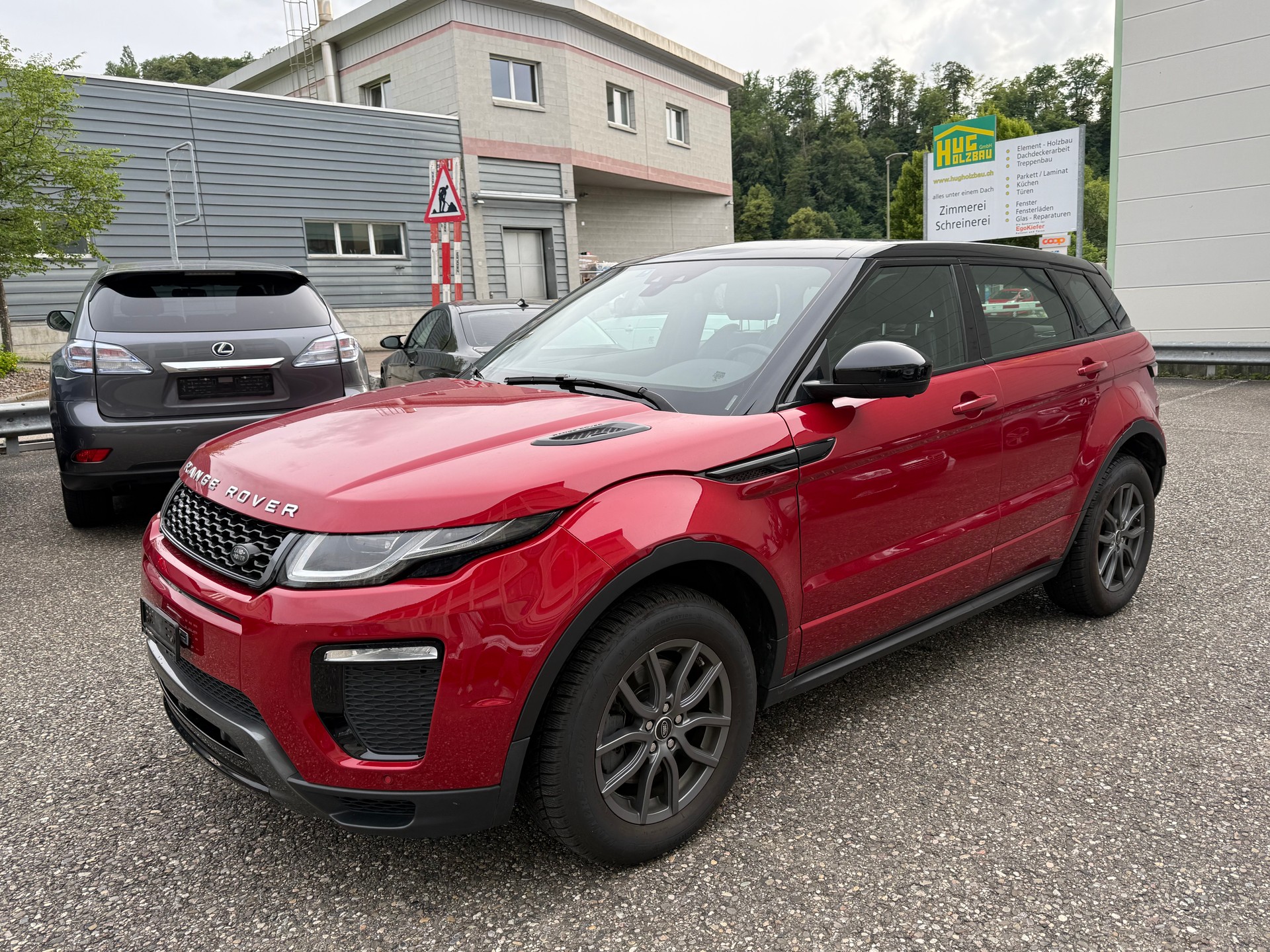 LAND ROVER Range Rover Evoque 2.0 Si4 HSE Dynamic AT9-image-0