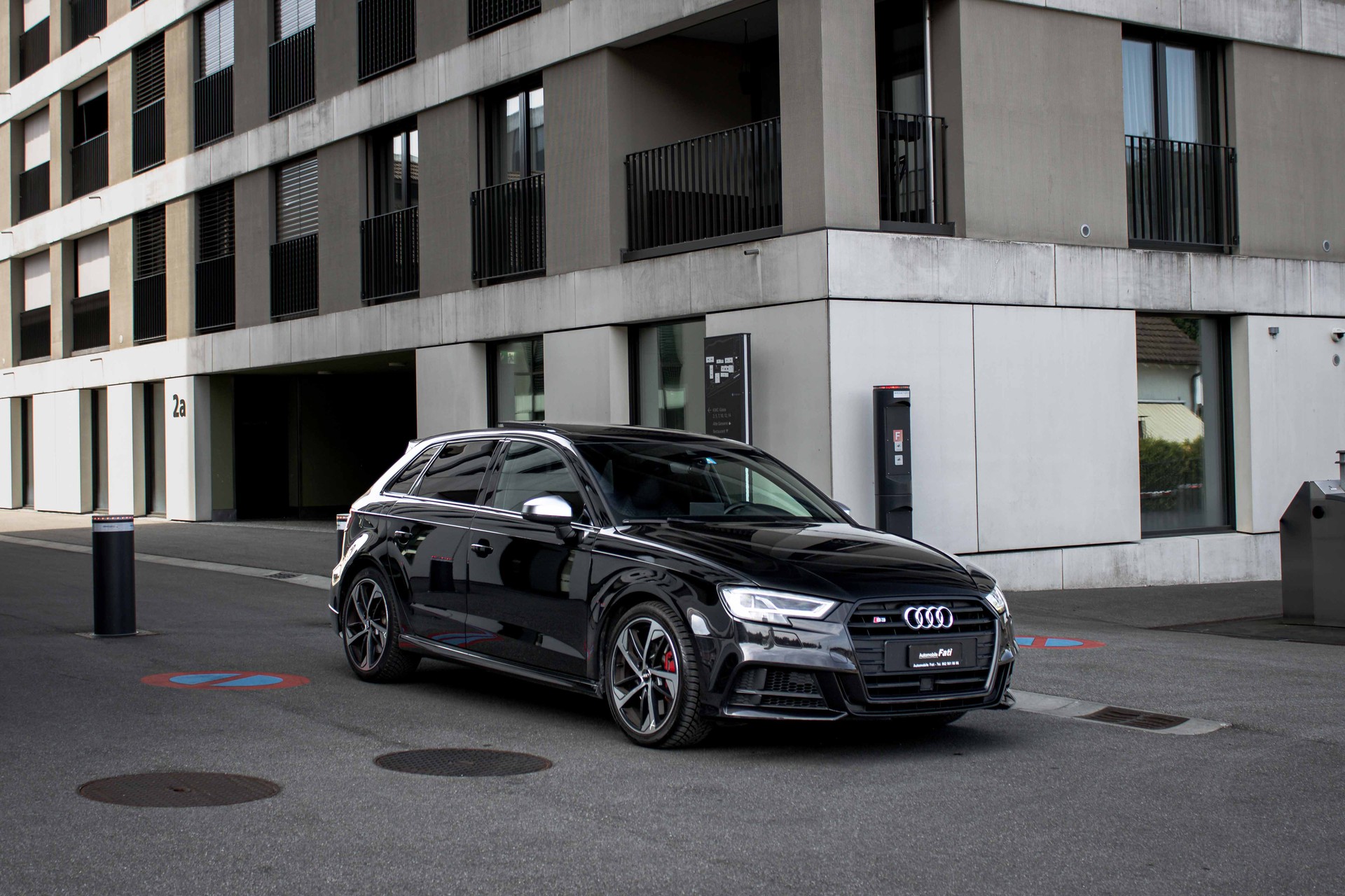 AUDI S3 Sportback 2.0 TFSI quattro S-tronic-image-4