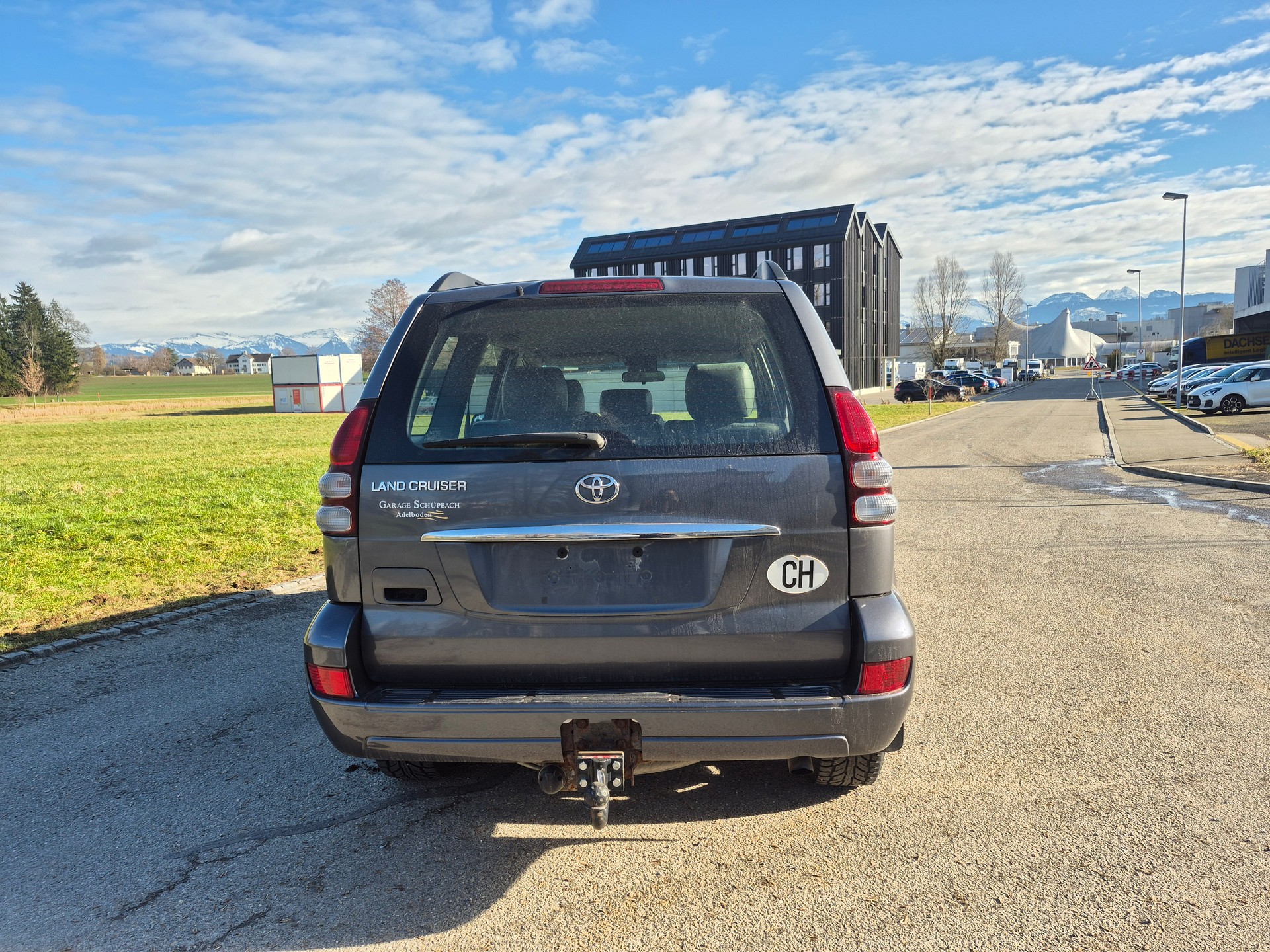 TOYOTA Land Cruiser 3.0 TD Linea Sol Executive-image-3