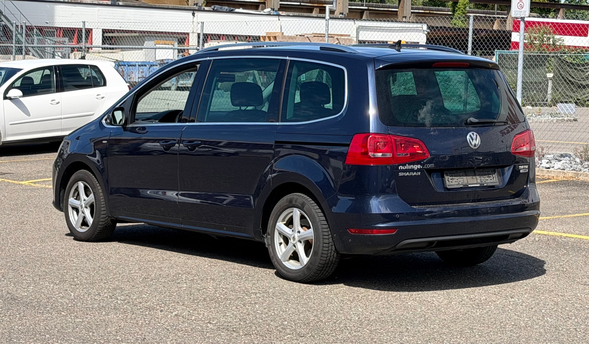 VW Sharan 2.0 TDI BlueMotion Technology Cup 7 Plätz-image-3