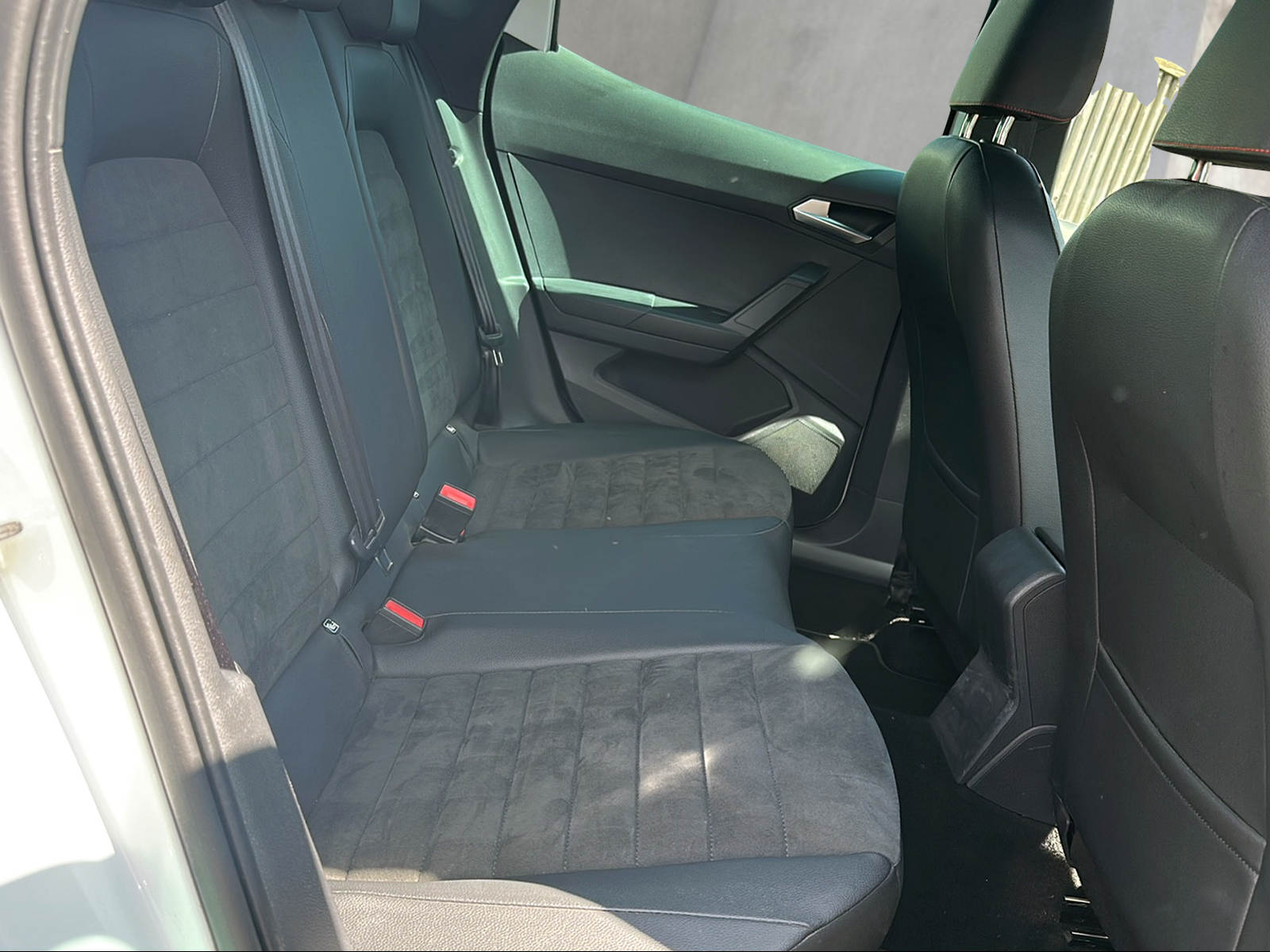 SEAT Arona 1.0 TSI Eco Hola FR DSG-image-7