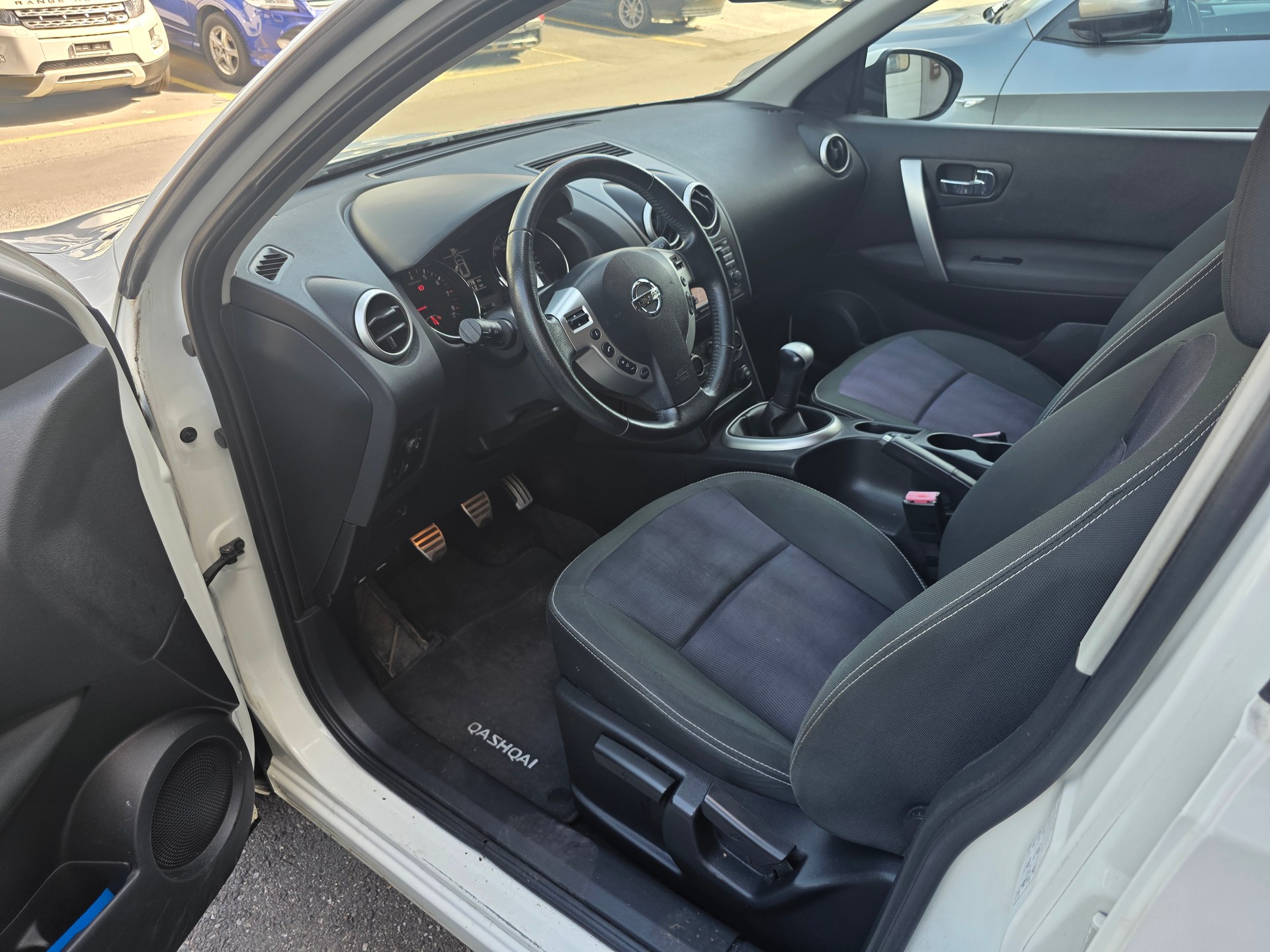 NISSAN Qashqai 1.6 acenta-image-5