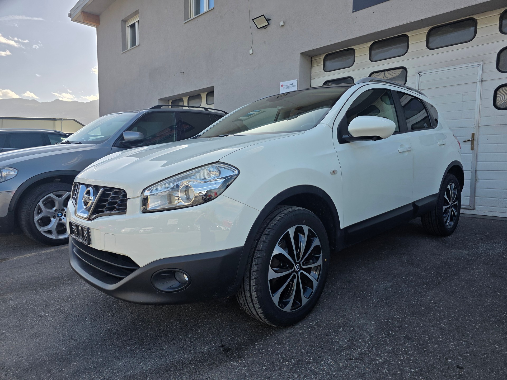 NISSAN Qashqai 1.6 acenta-image-1