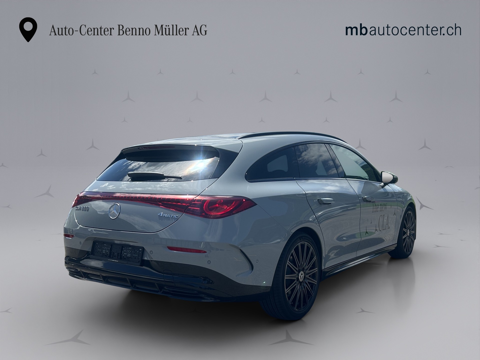 MERCEDES-BENZ CLA 220 4-Matic Shooting Brake-image-4
