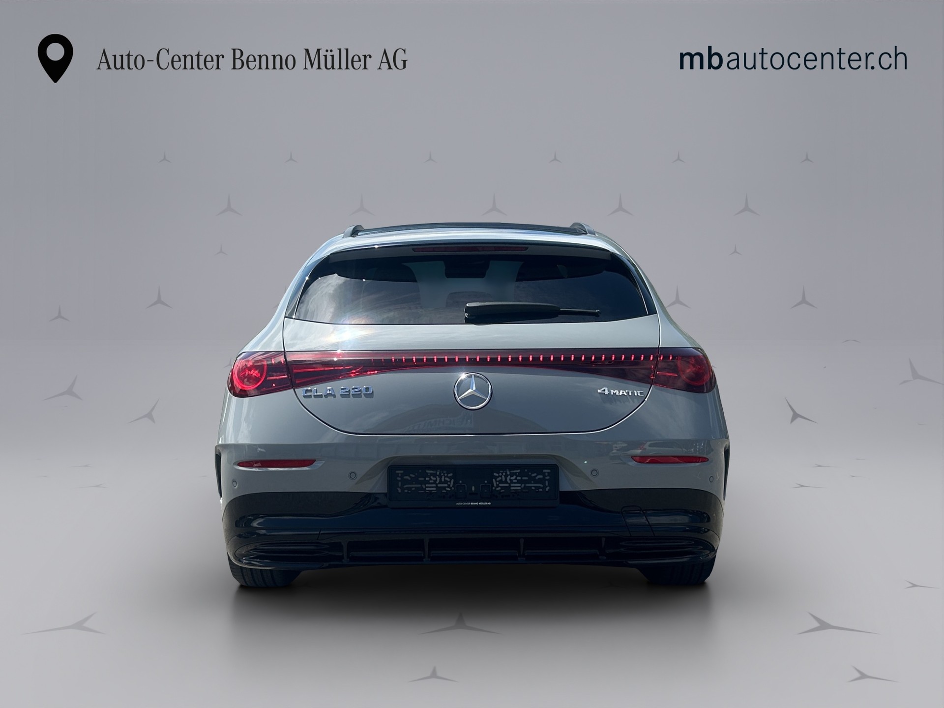 MERCEDES-BENZ CLA 220 4-Matic Shooting Brake-image-3