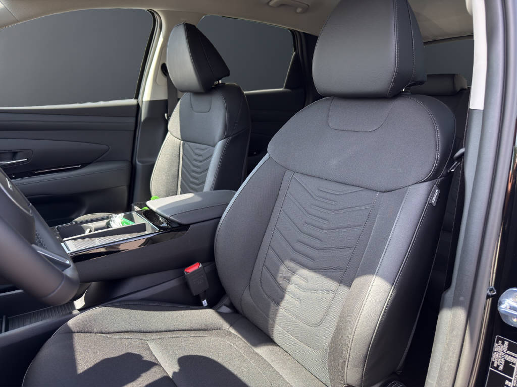 HYUNDAI Tucson 1.6 T-GDi HEV Amplia 4WD-image-13