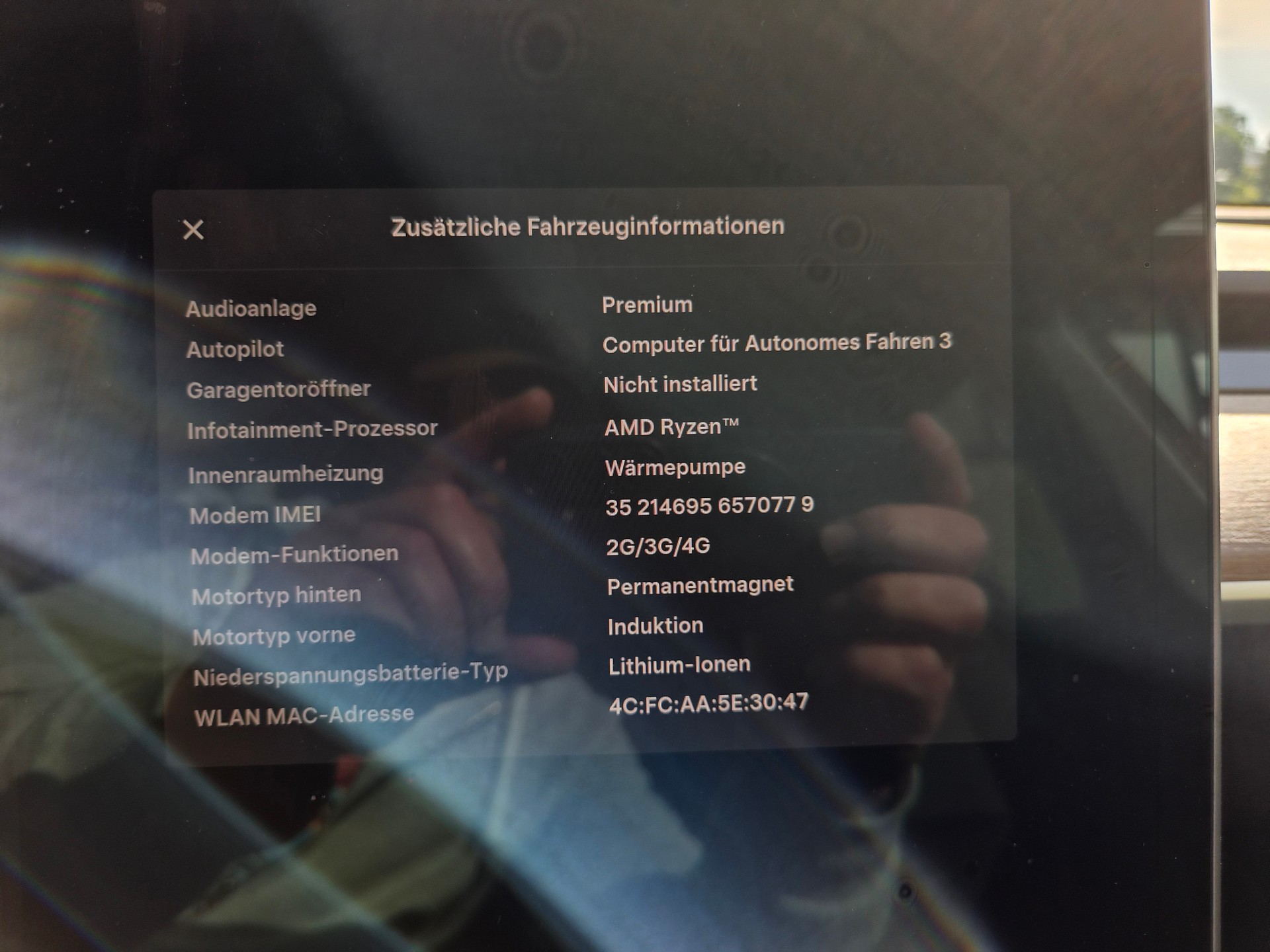 TESLA Model Y Performance AMD Ryzen-image-11
