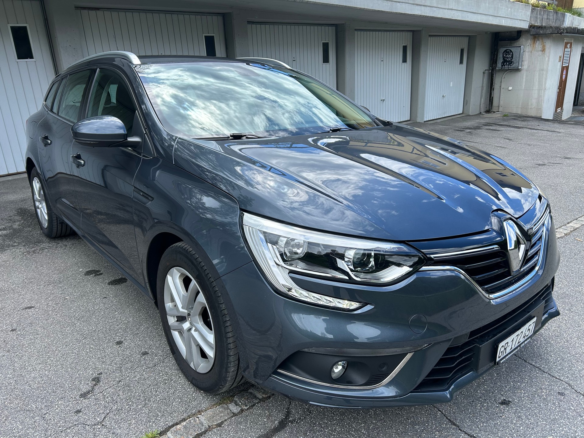RENAULT 1.3 TCe 140 GT Line EDC-image-2