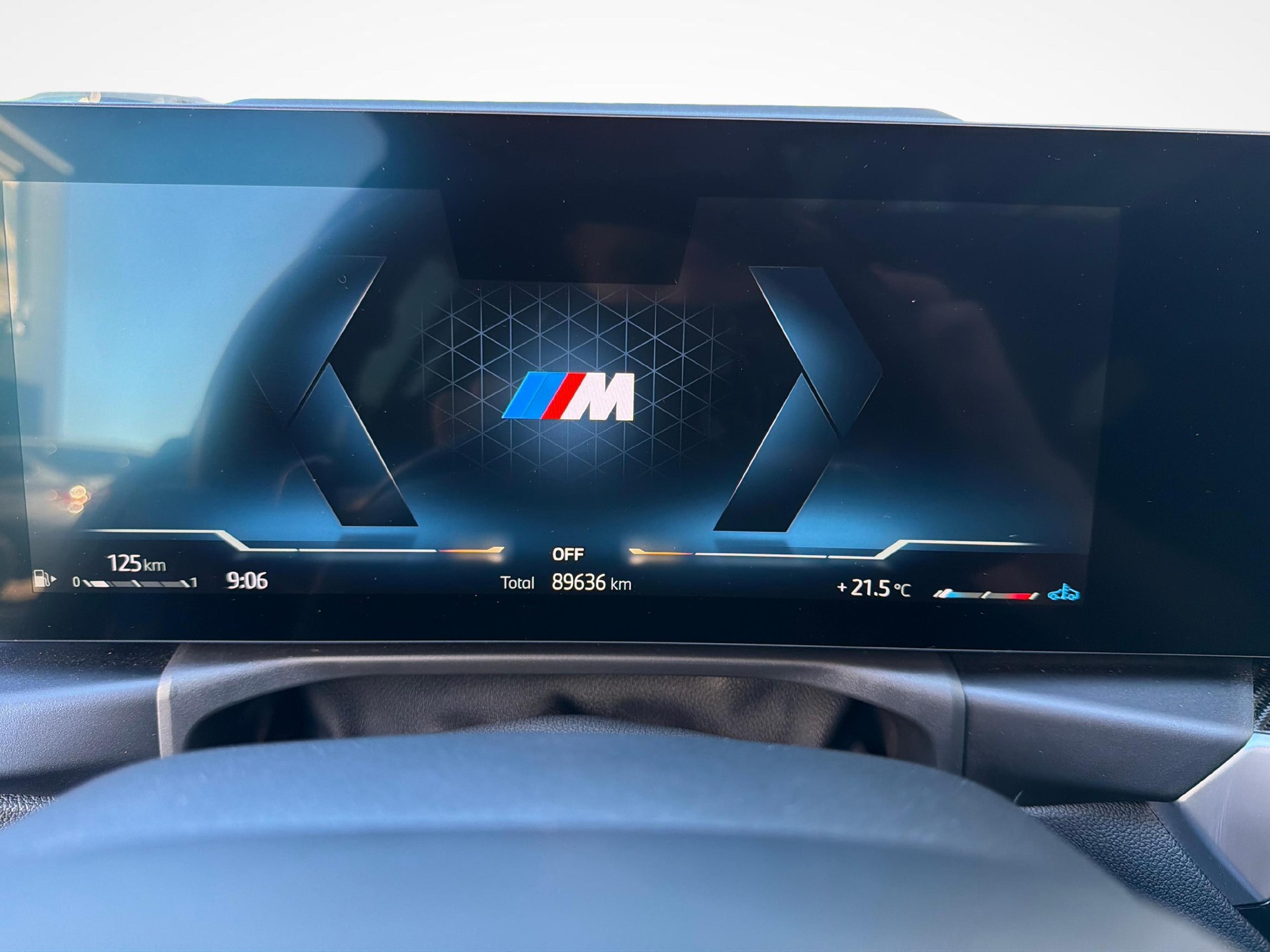 BMW M340d xDrive Touring-image-14